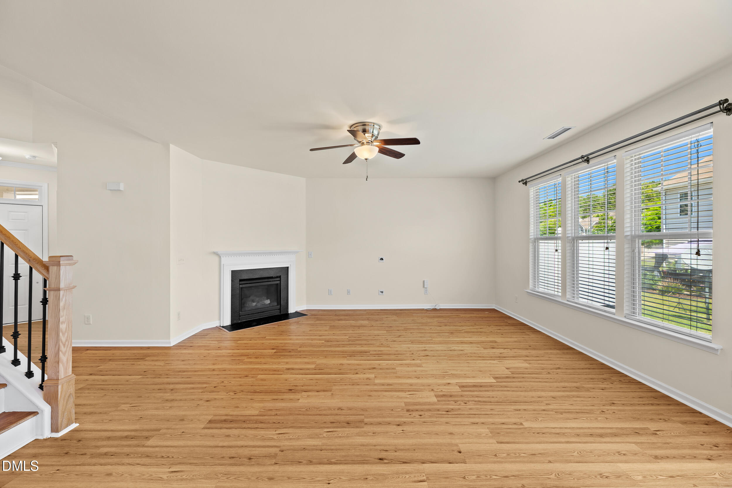 713 Garden Square Lane