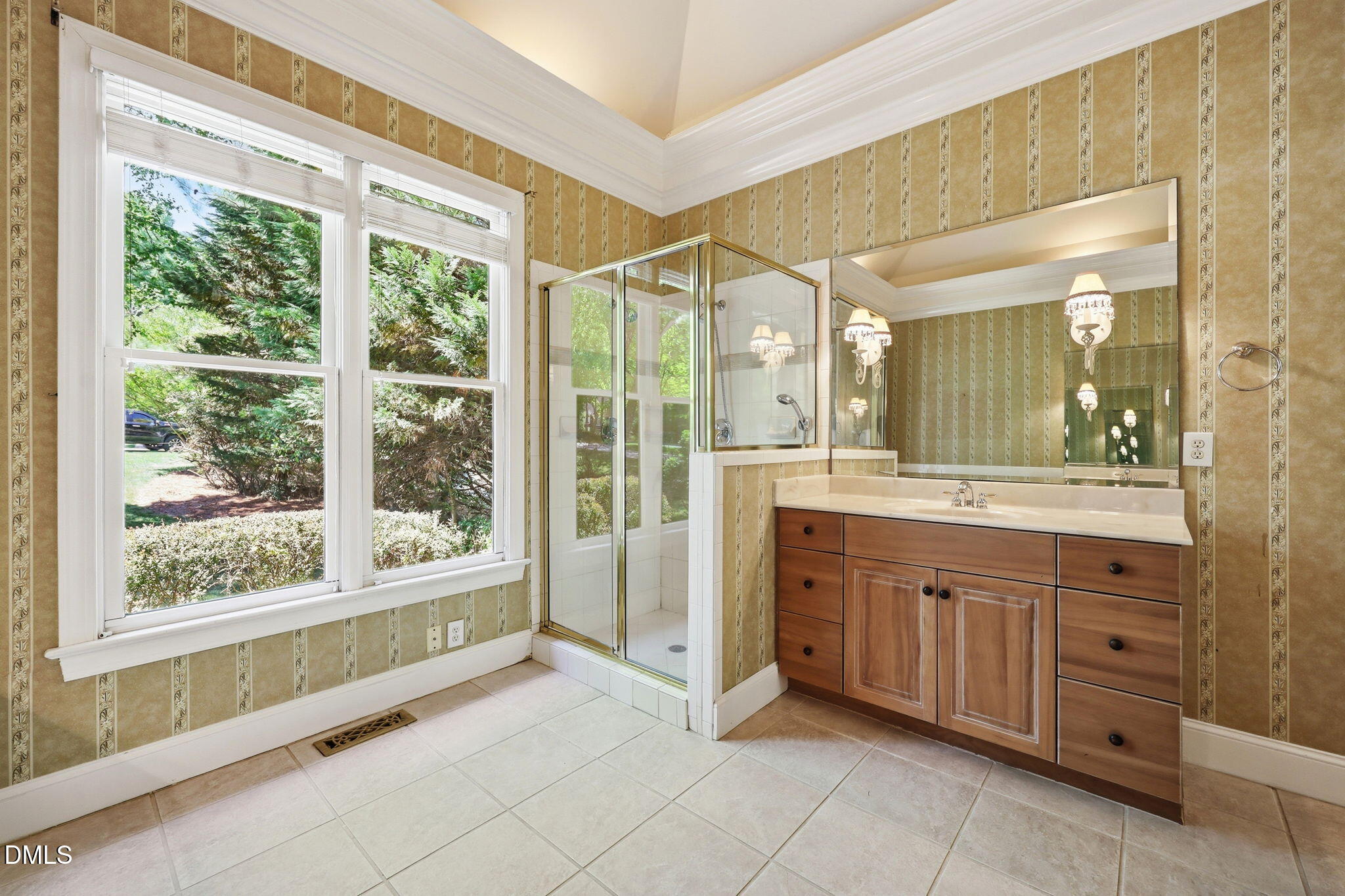 1017 Old Meetinghouse Way