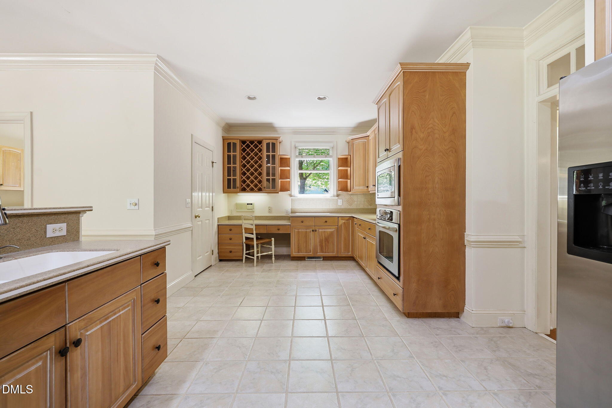 1017 Old Meetinghouse Way