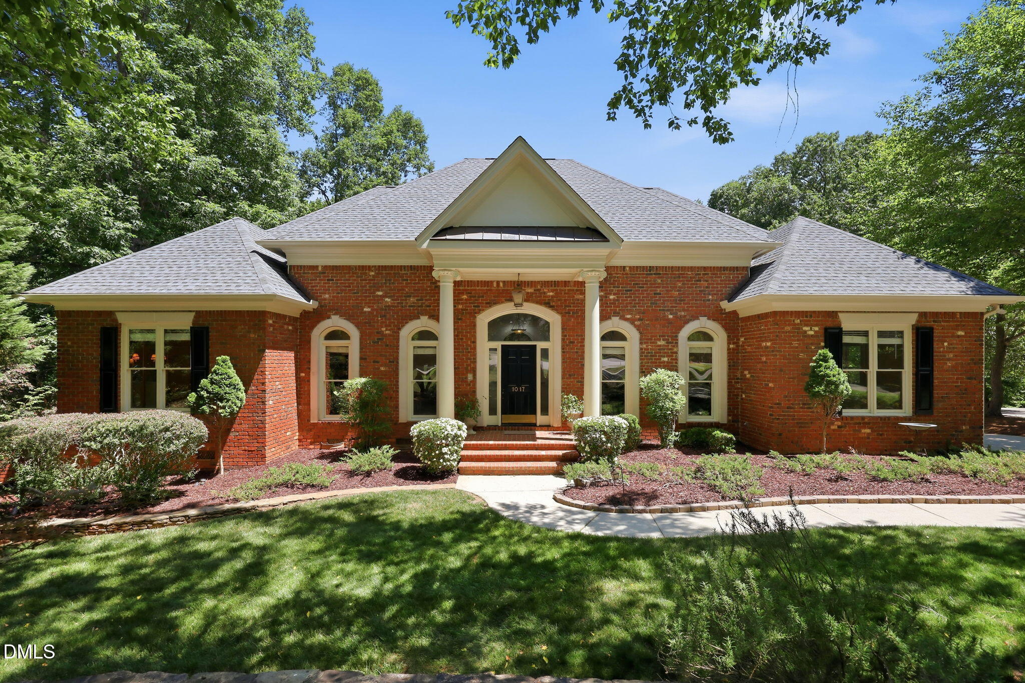 1017 Old Meetinghouse Way