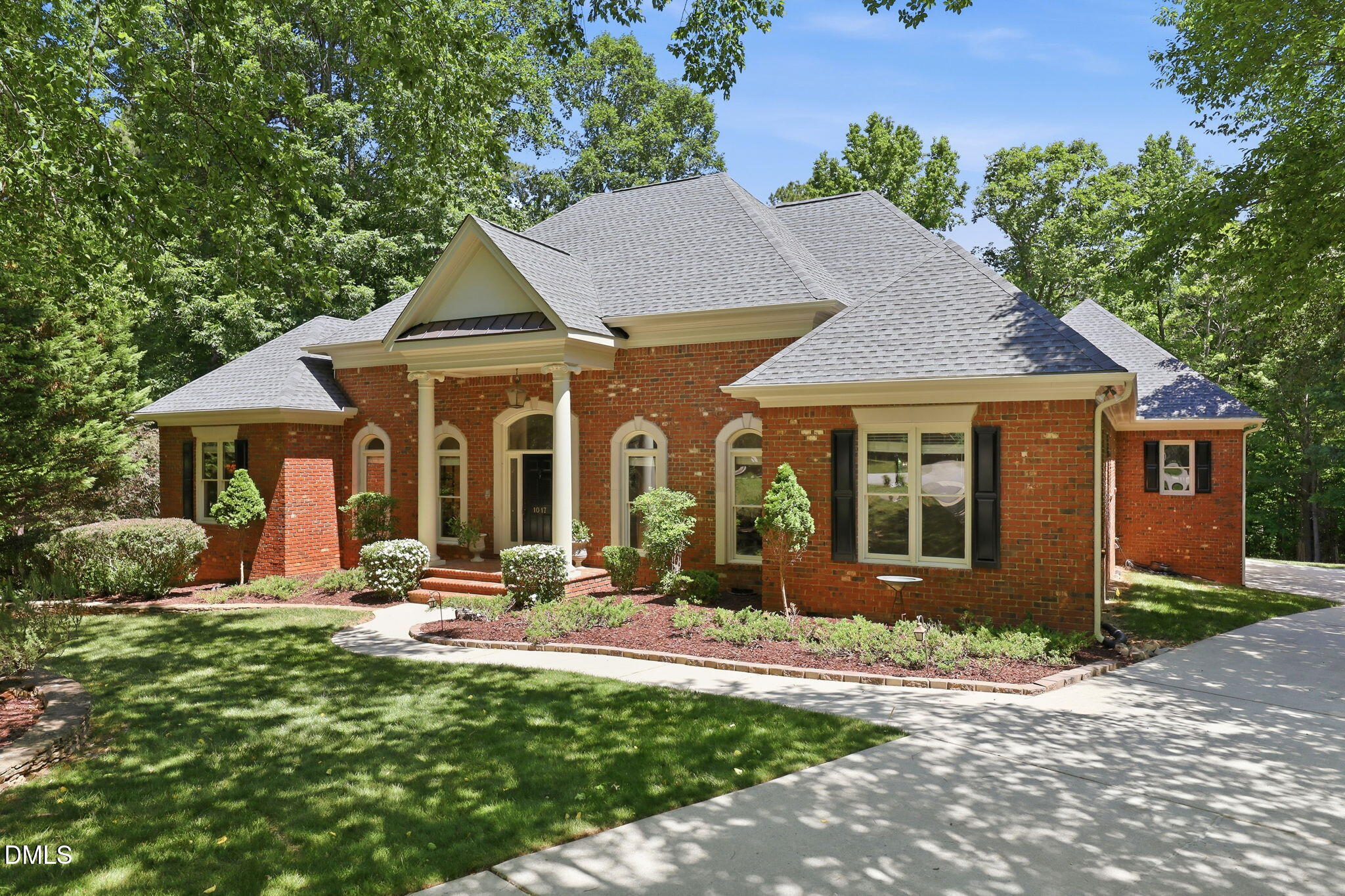 1017 Old Meetinghouse Way