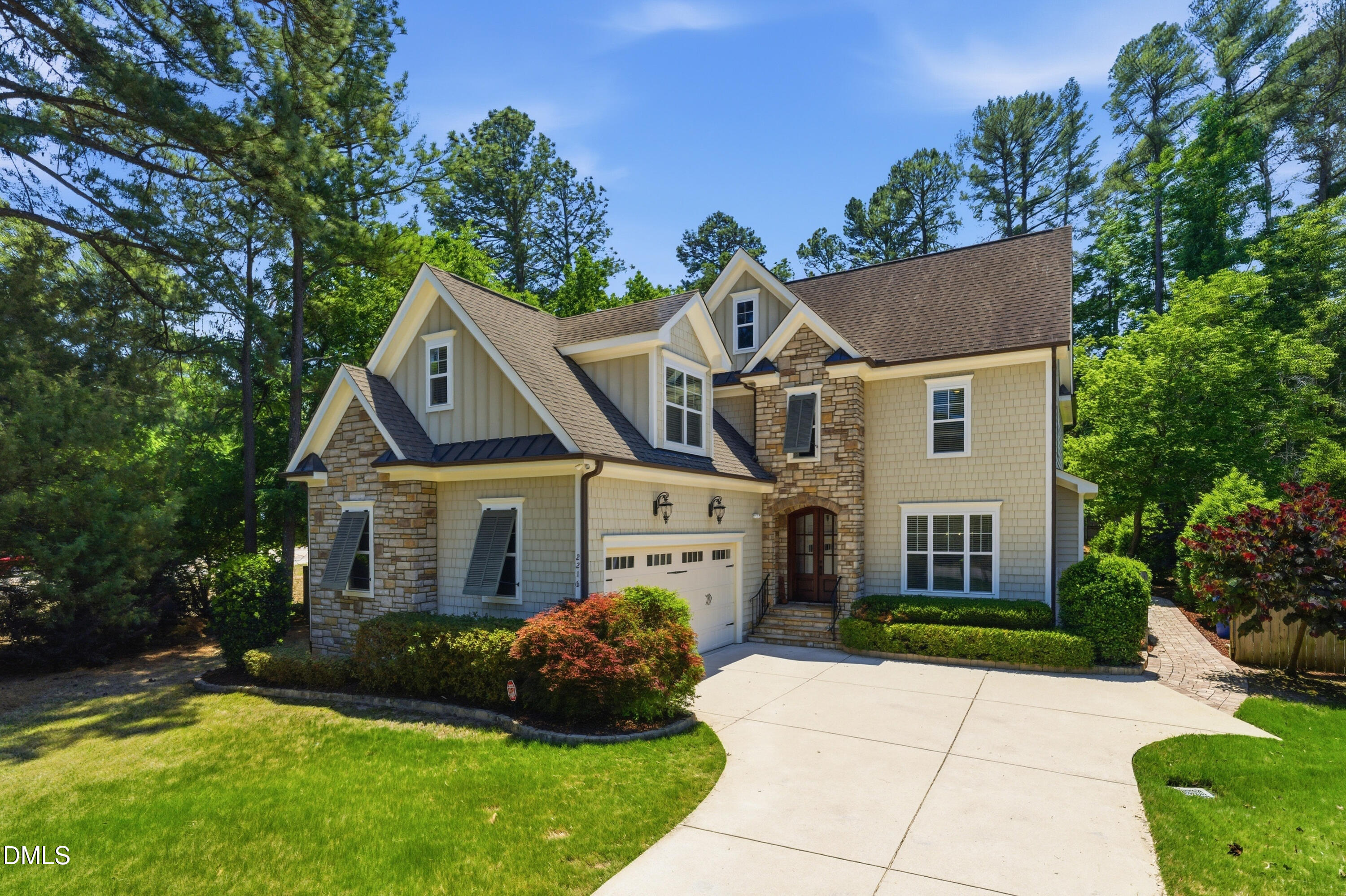 2216 Gresham Lake Road