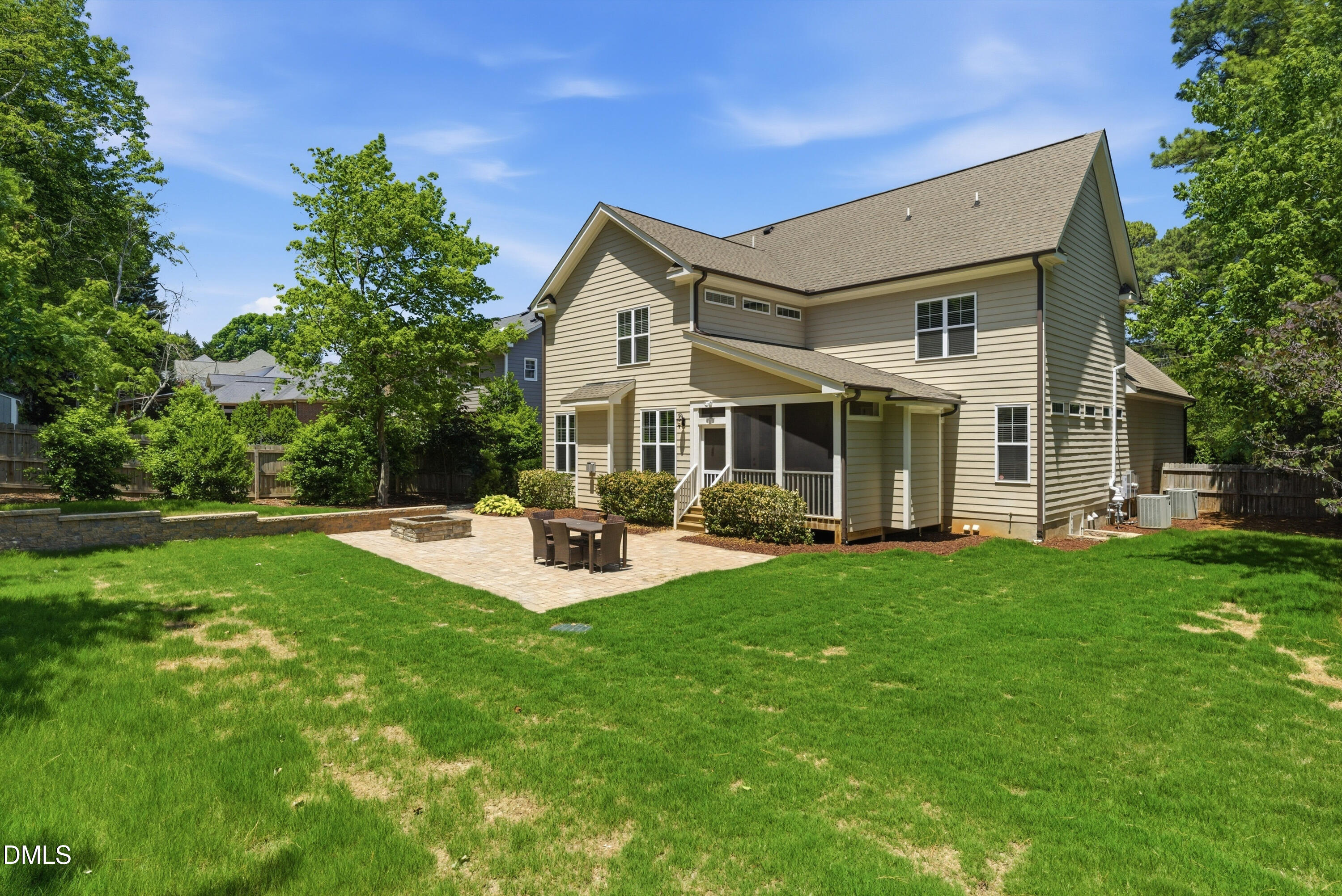 2216 Gresham Lake Road