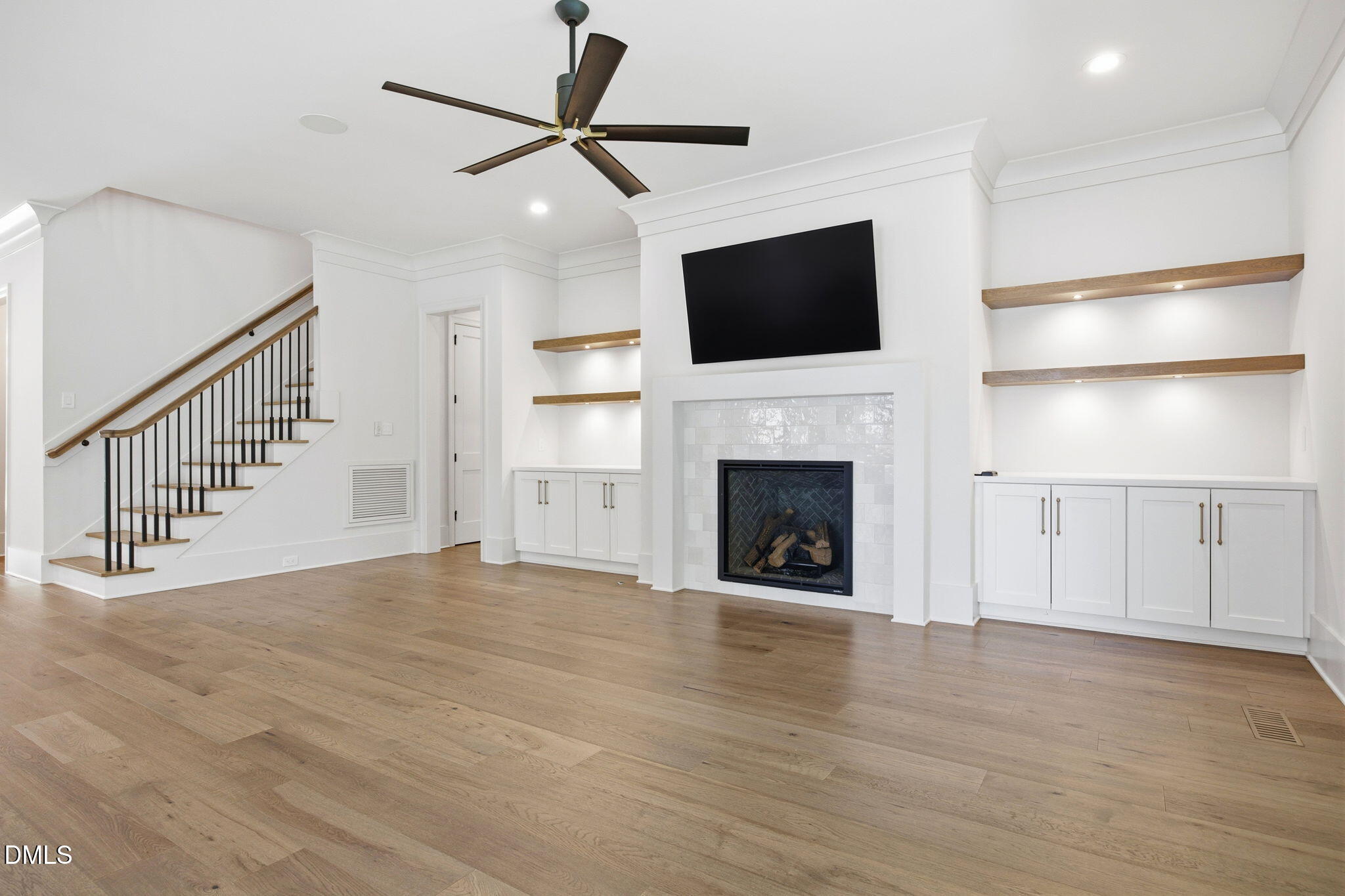 1201 Glendale Drive