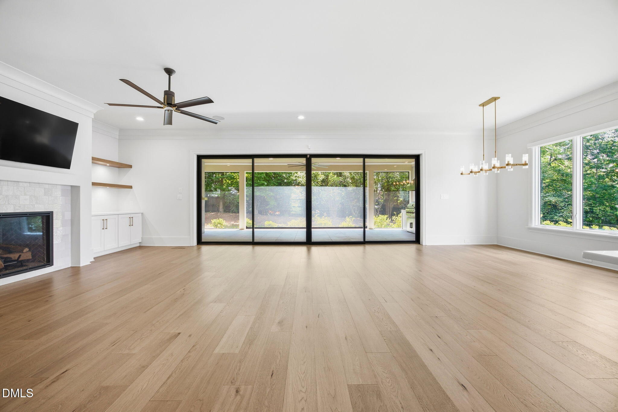 1201 Glendale Drive