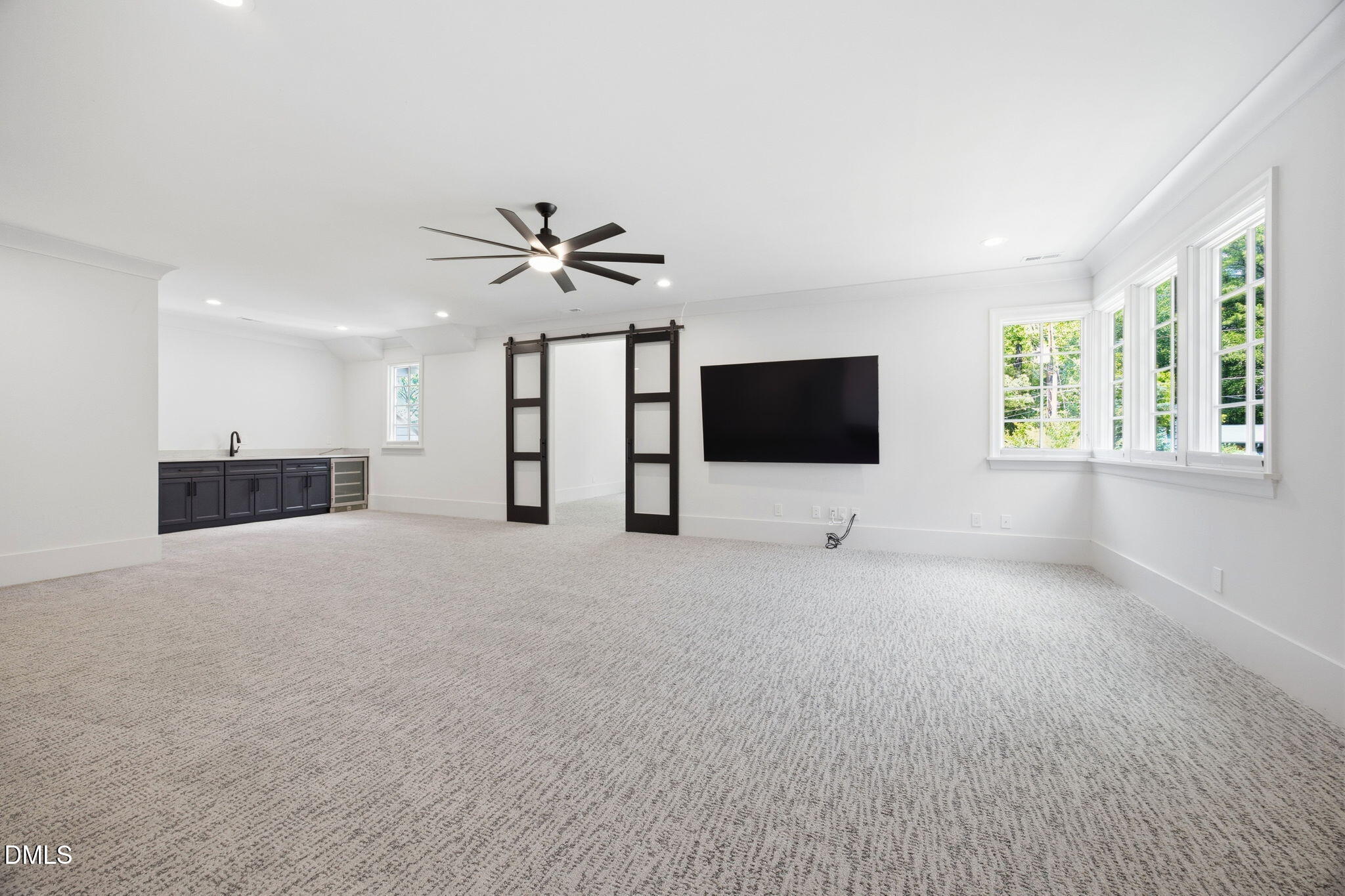 1201 Glendale Drive