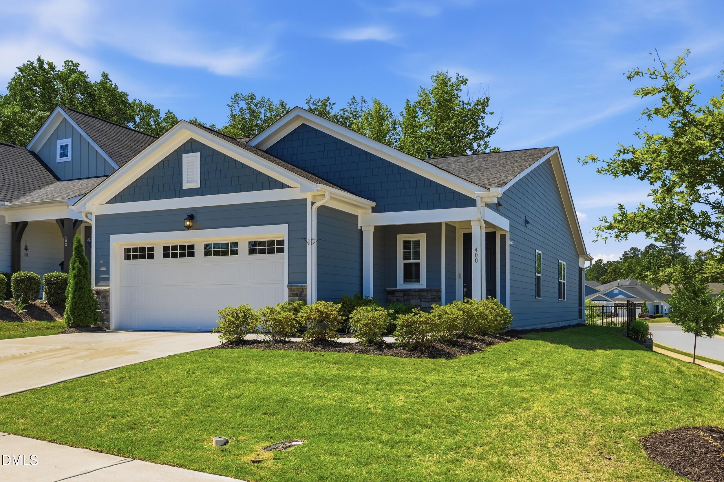 400 English Violet Lane