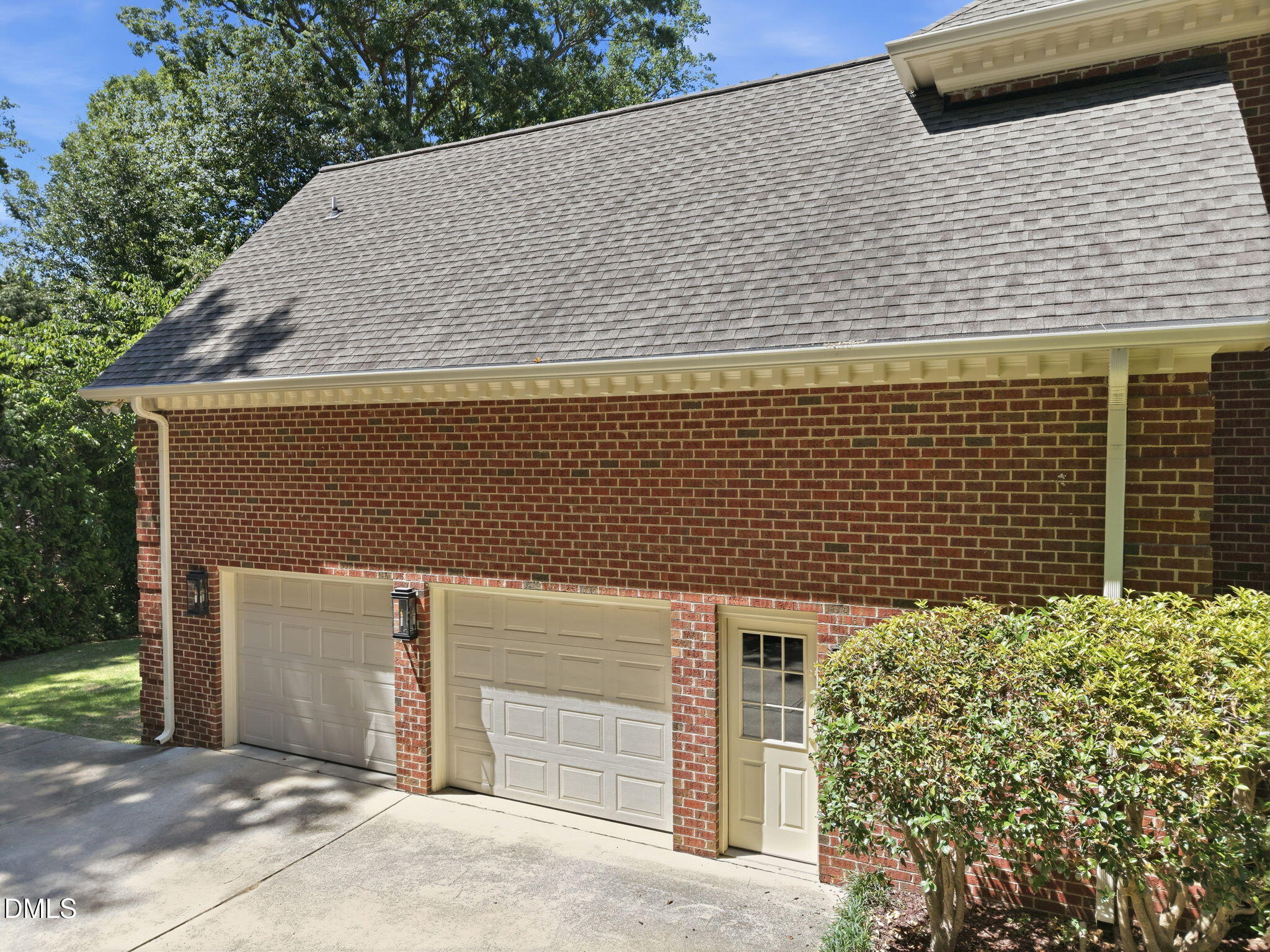 7505 Rainwater Road