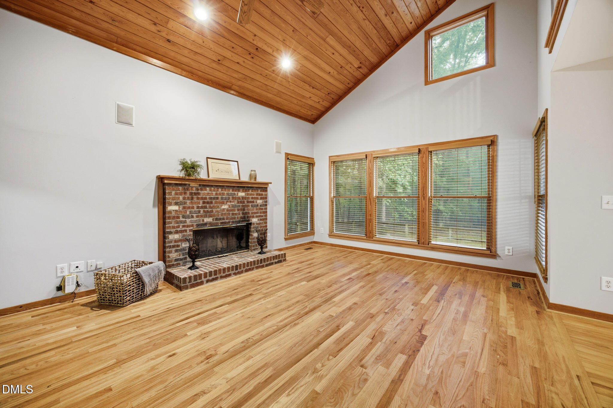 1255 Windy Ridge Road
