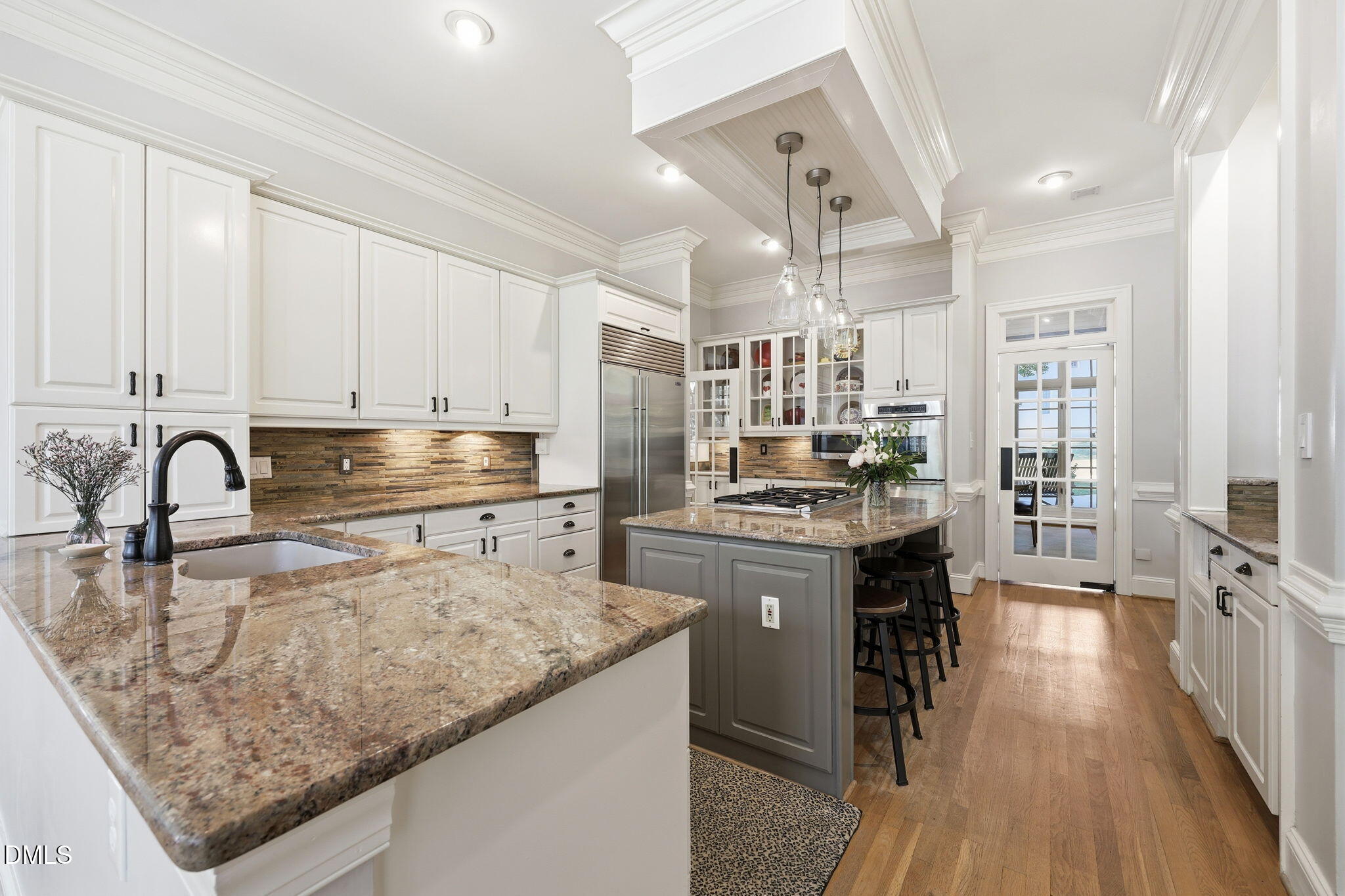 1909 Torrey Pines Place