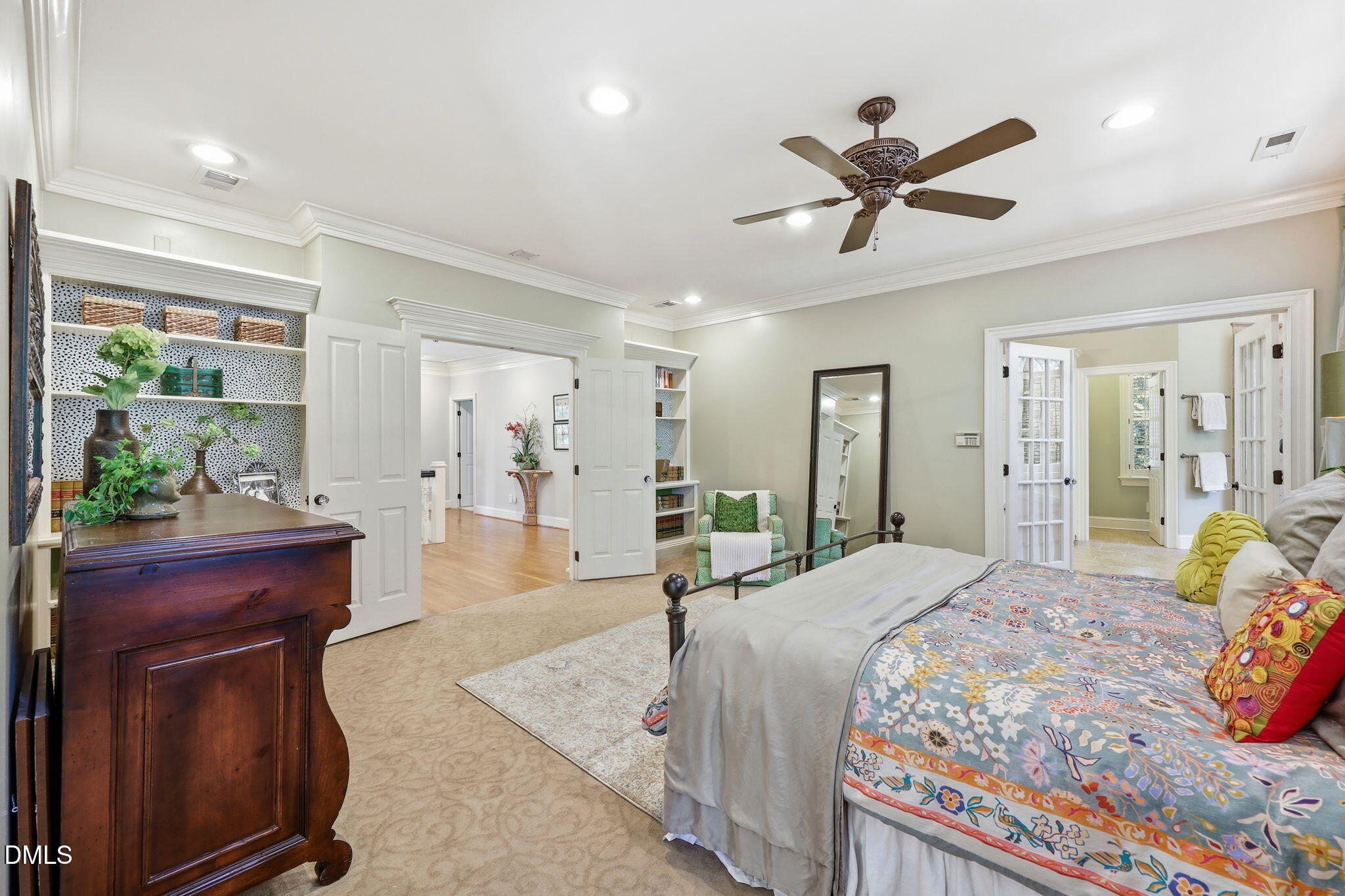 1909 Torrey Pines Place