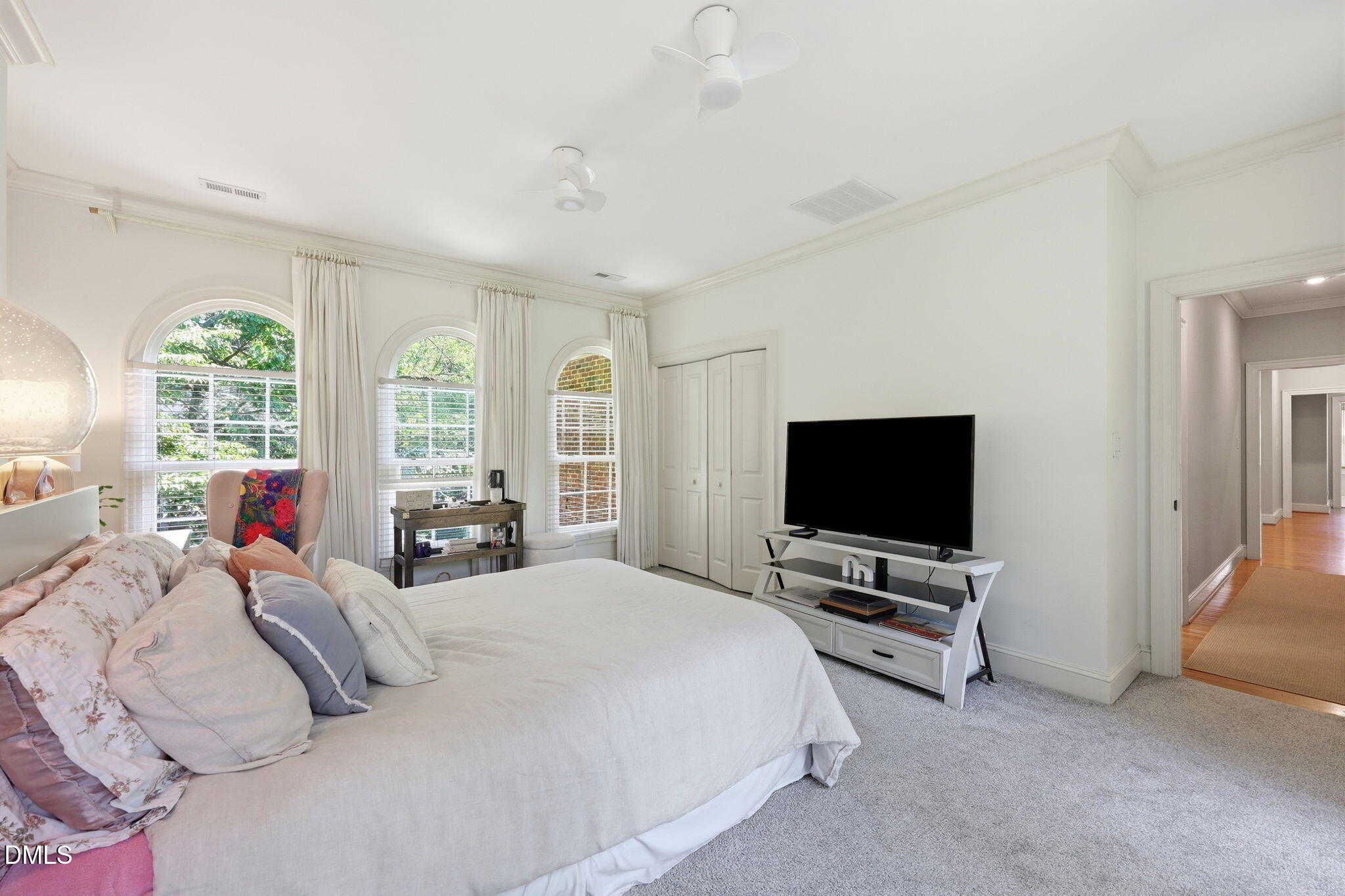 1909 Torrey Pines Place