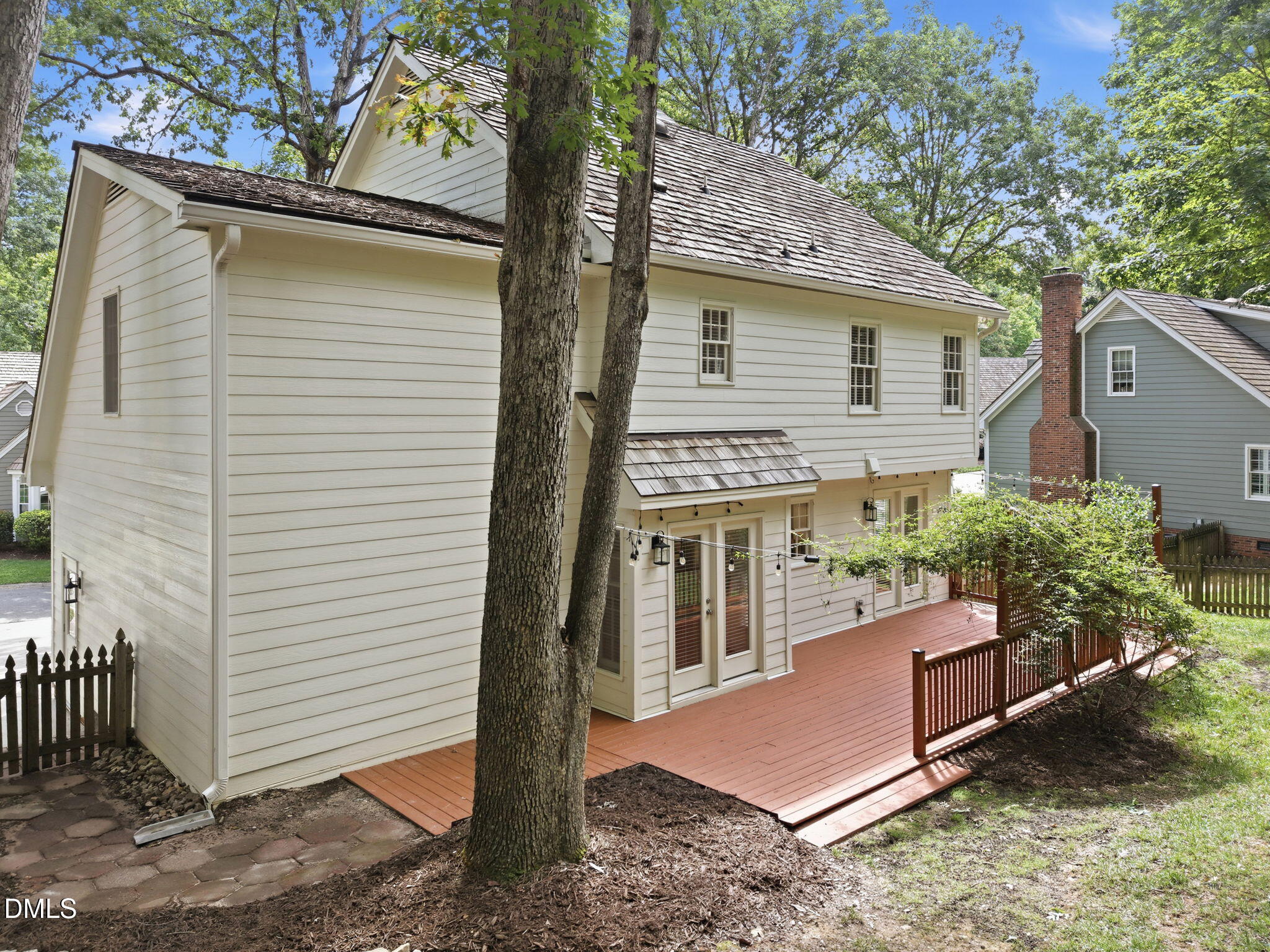 2332 Brisbayne Circle