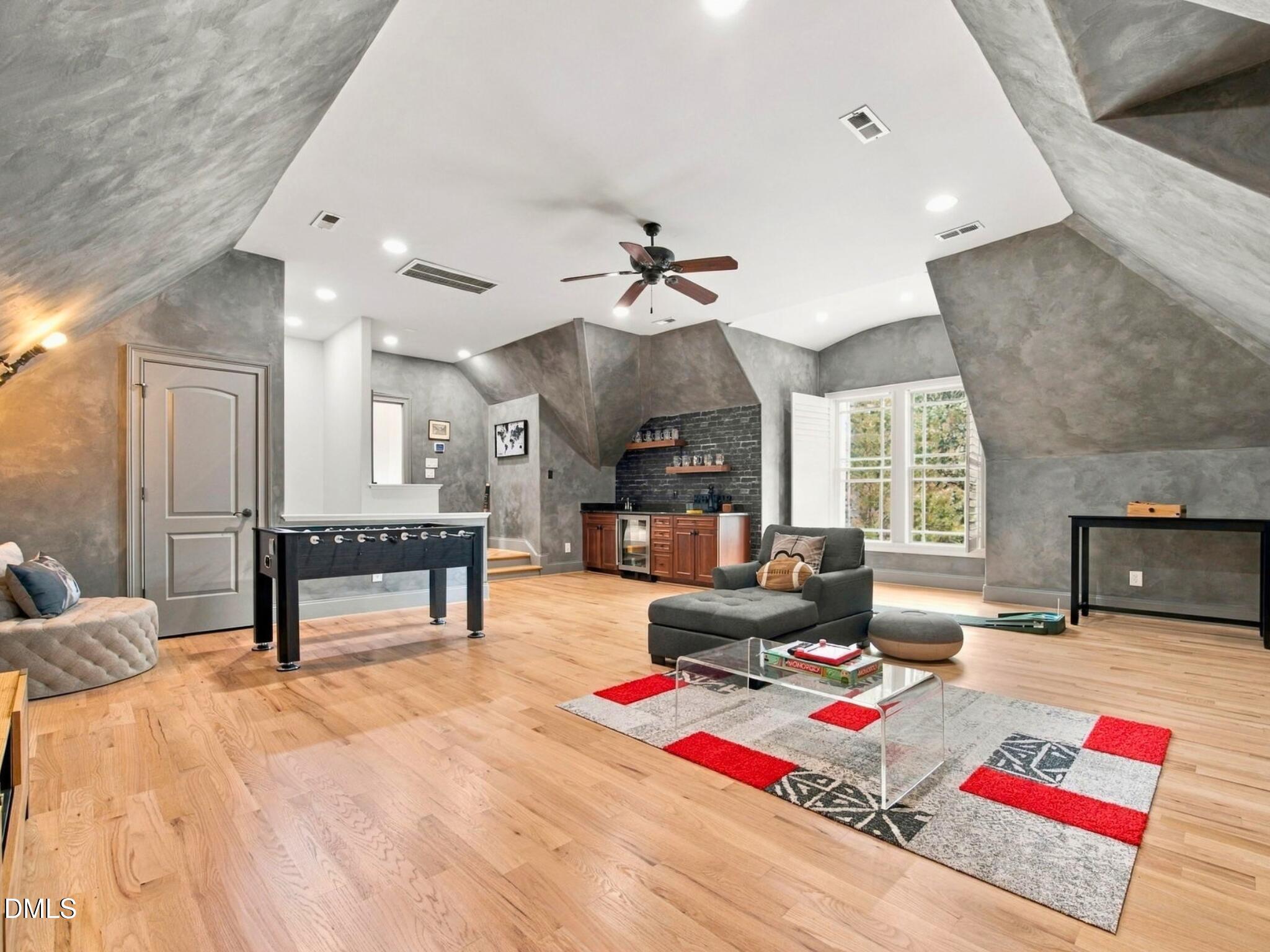 6701 Foxfire Place