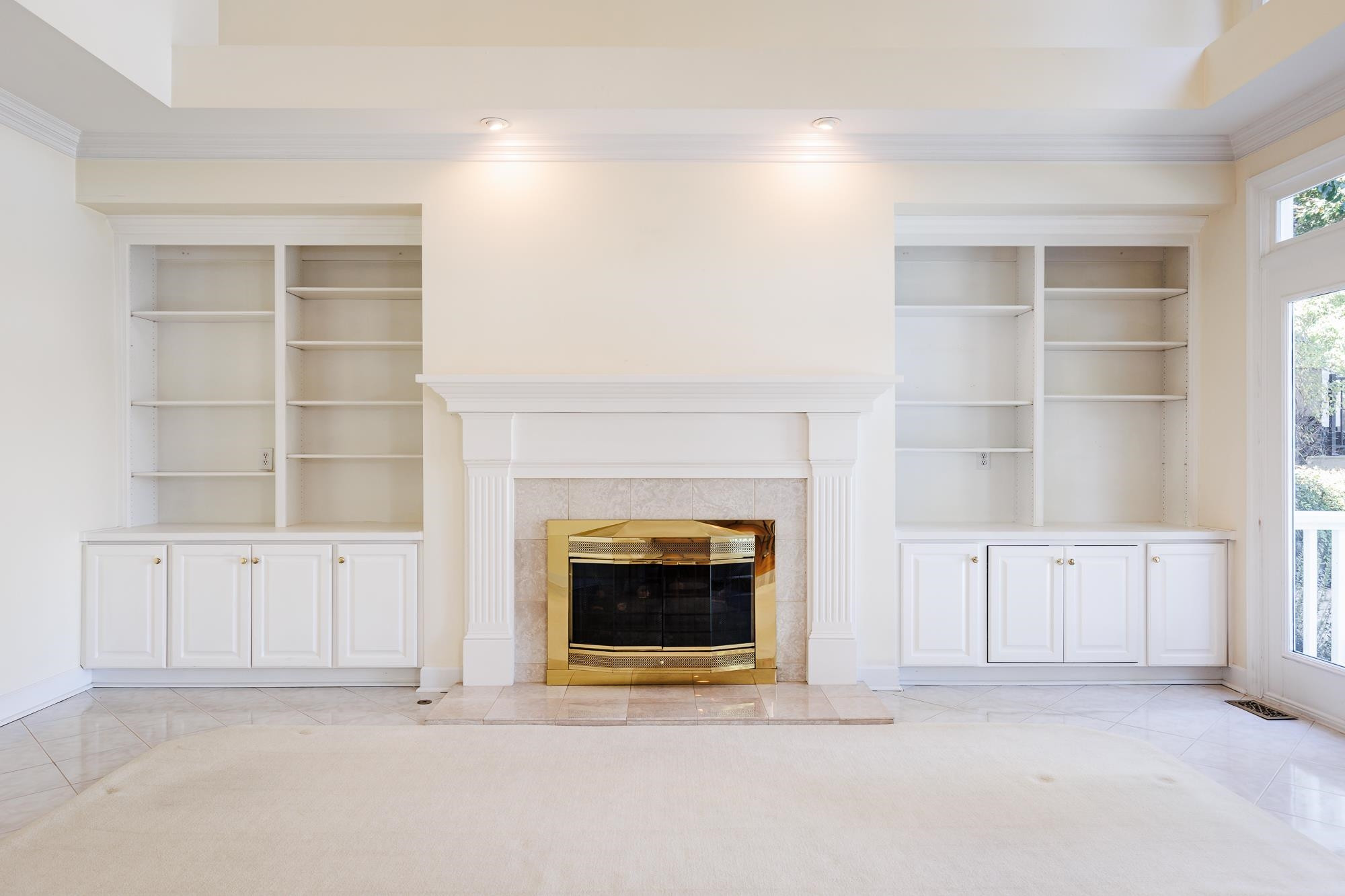 7409 Capstone Drive
