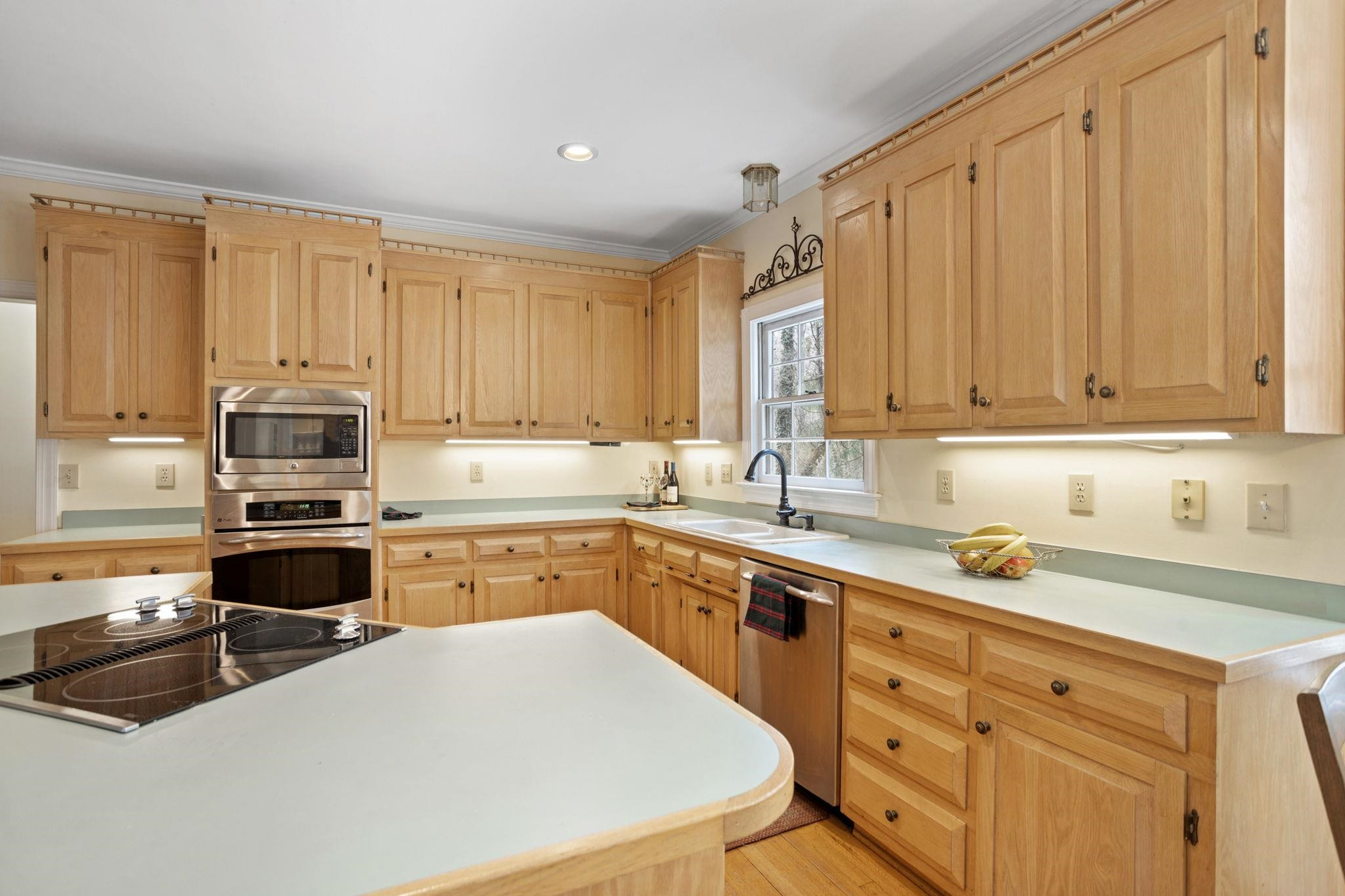 1061 Vestavia Woods Drive