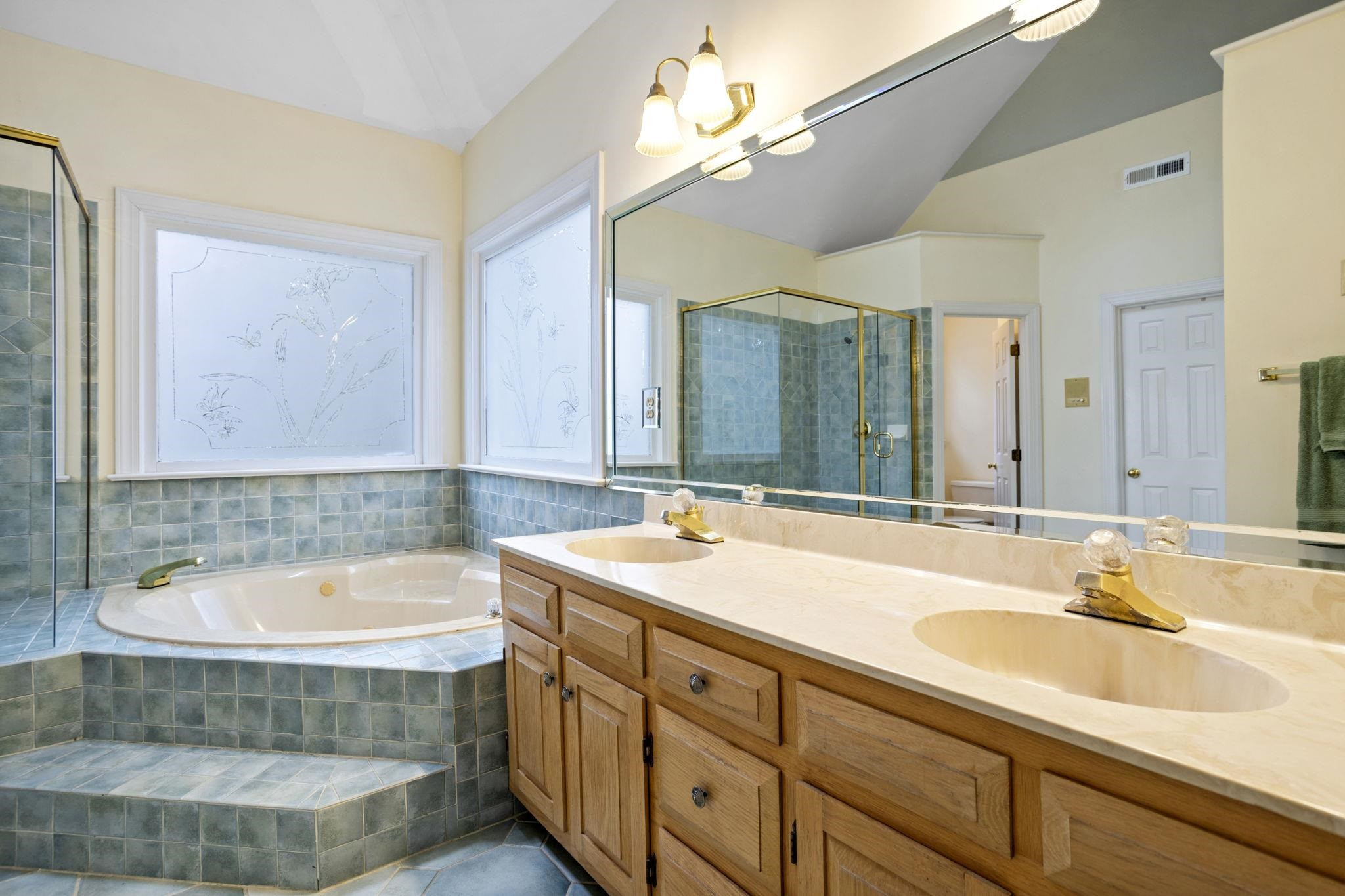 1061 Vestavia Woods Drive