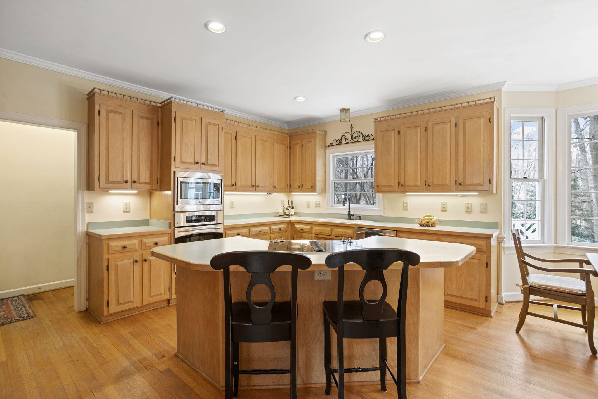 1061 Vestavia Woods Drive