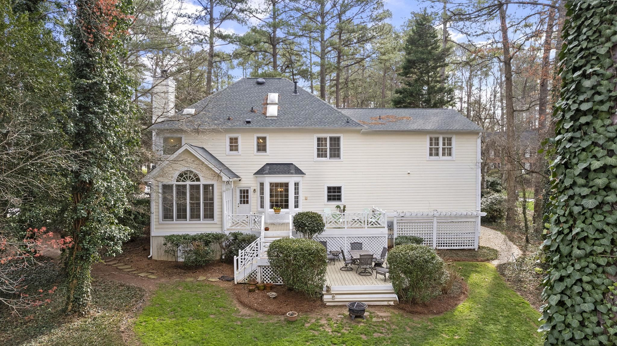 1061 Vestavia Woods Drive