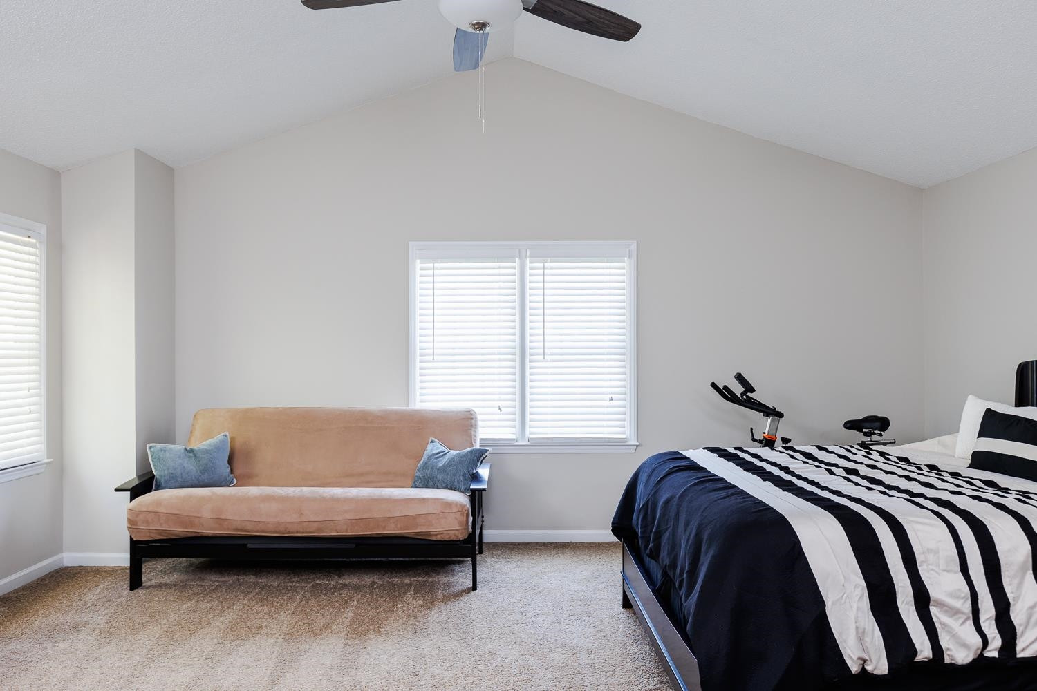 5212 Harrington Grove Drive
