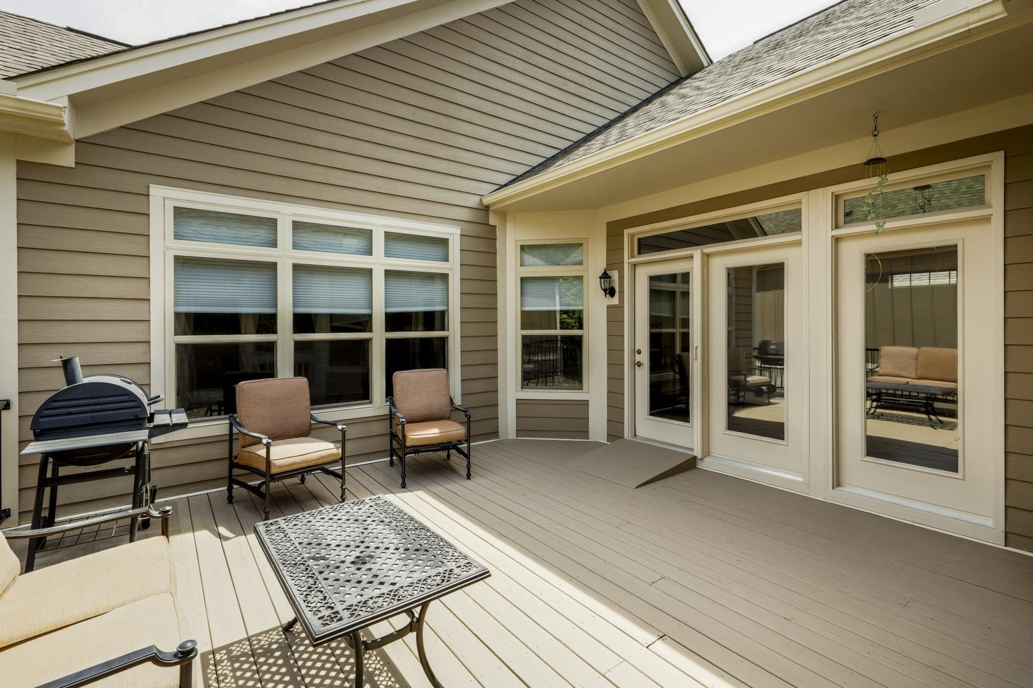 229 Ellisview Drive