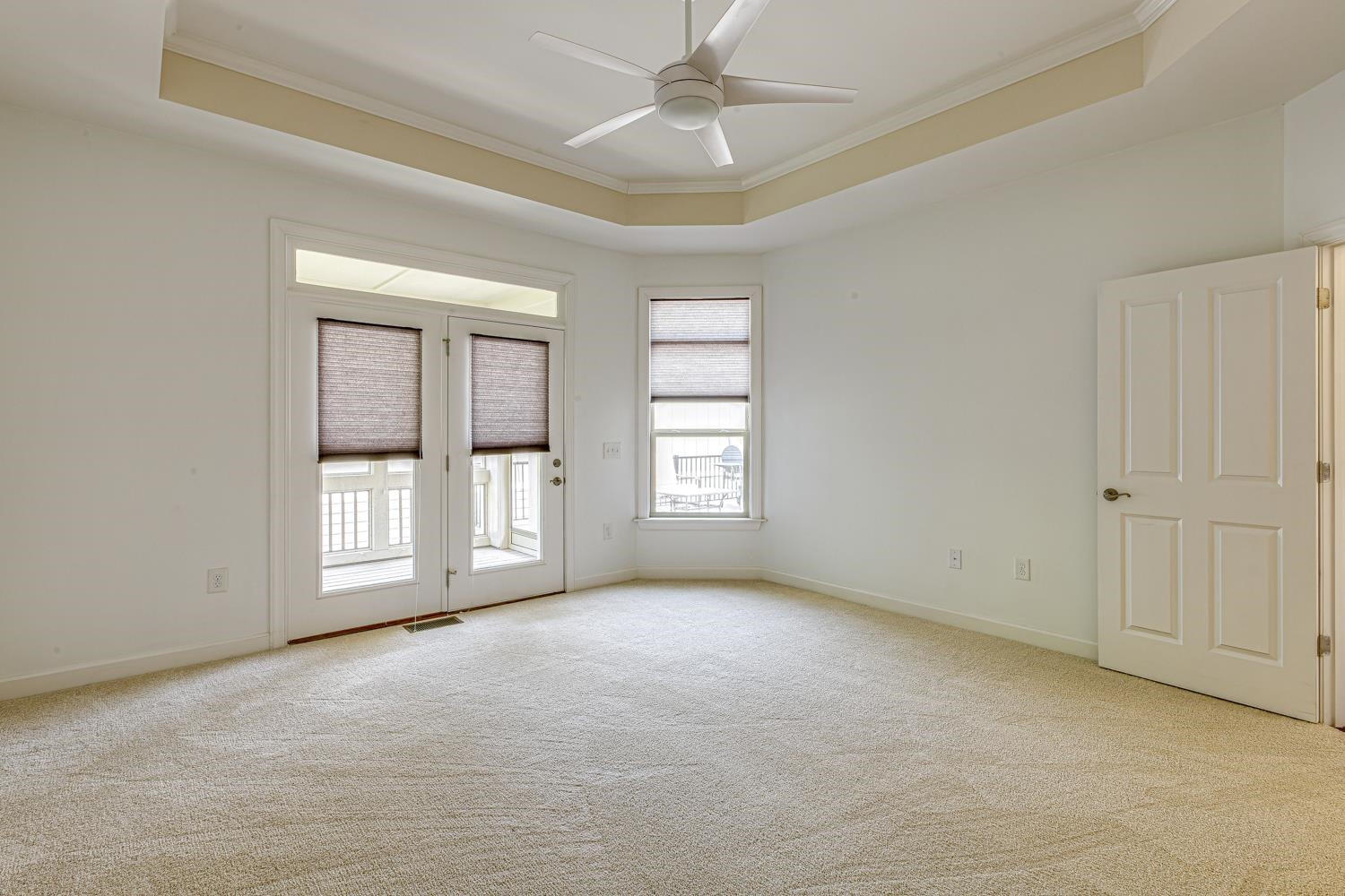 229 Ellisview Drive