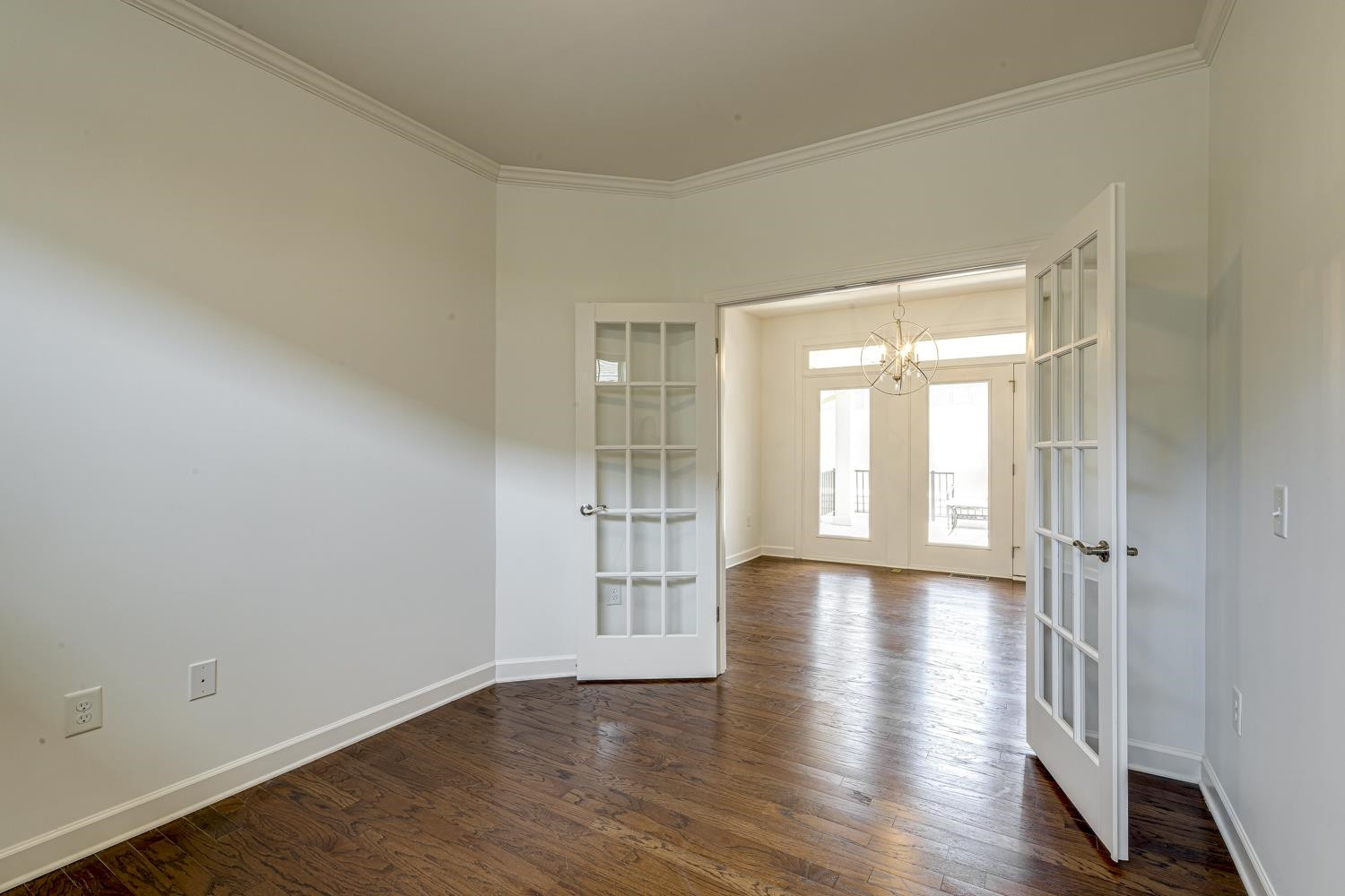 229 Ellisview Drive