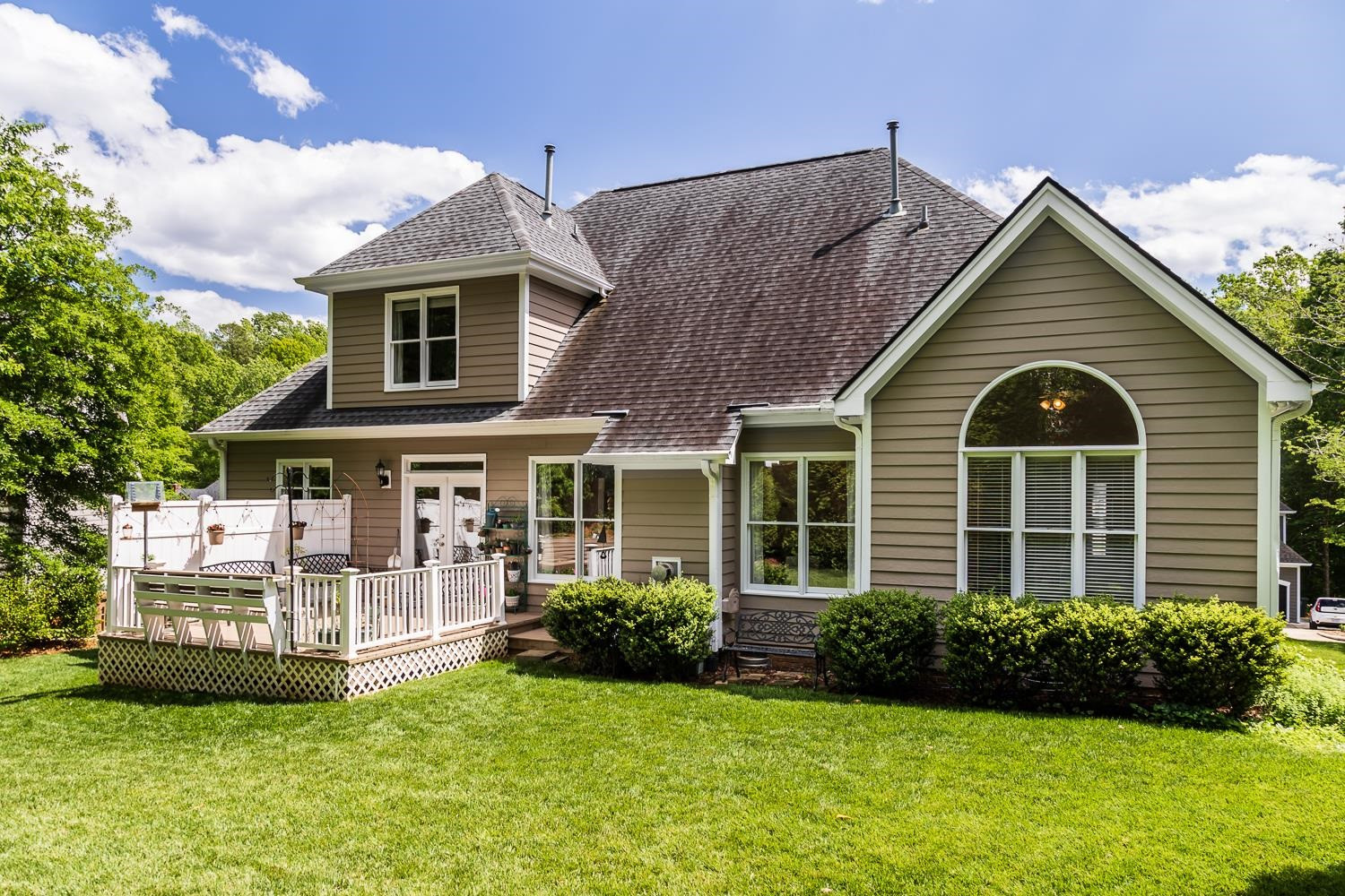 114 Highlands Lake Drive