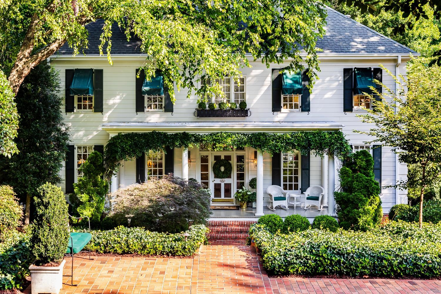 1421 Dogwood Lane