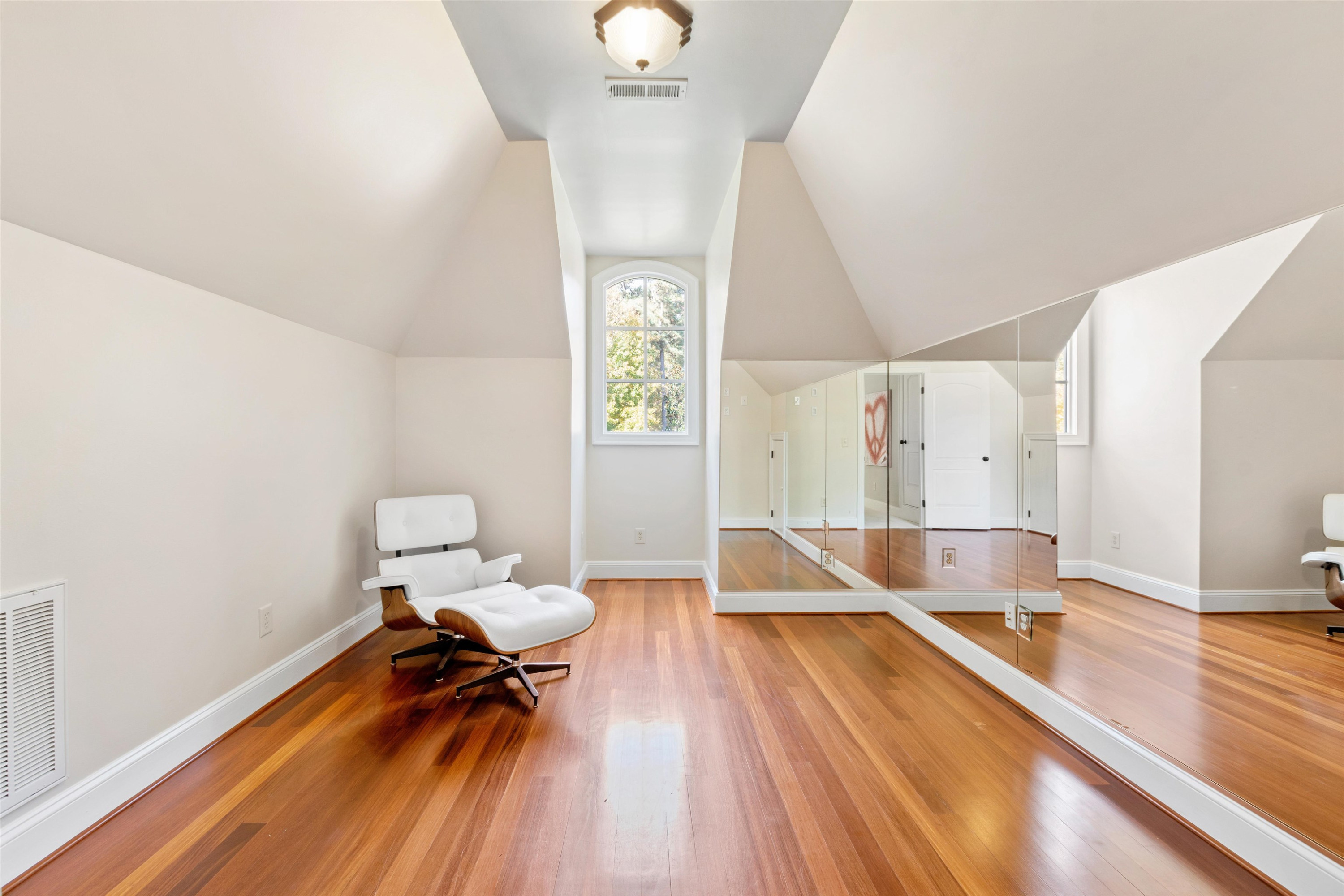 3017 Allansford Lane