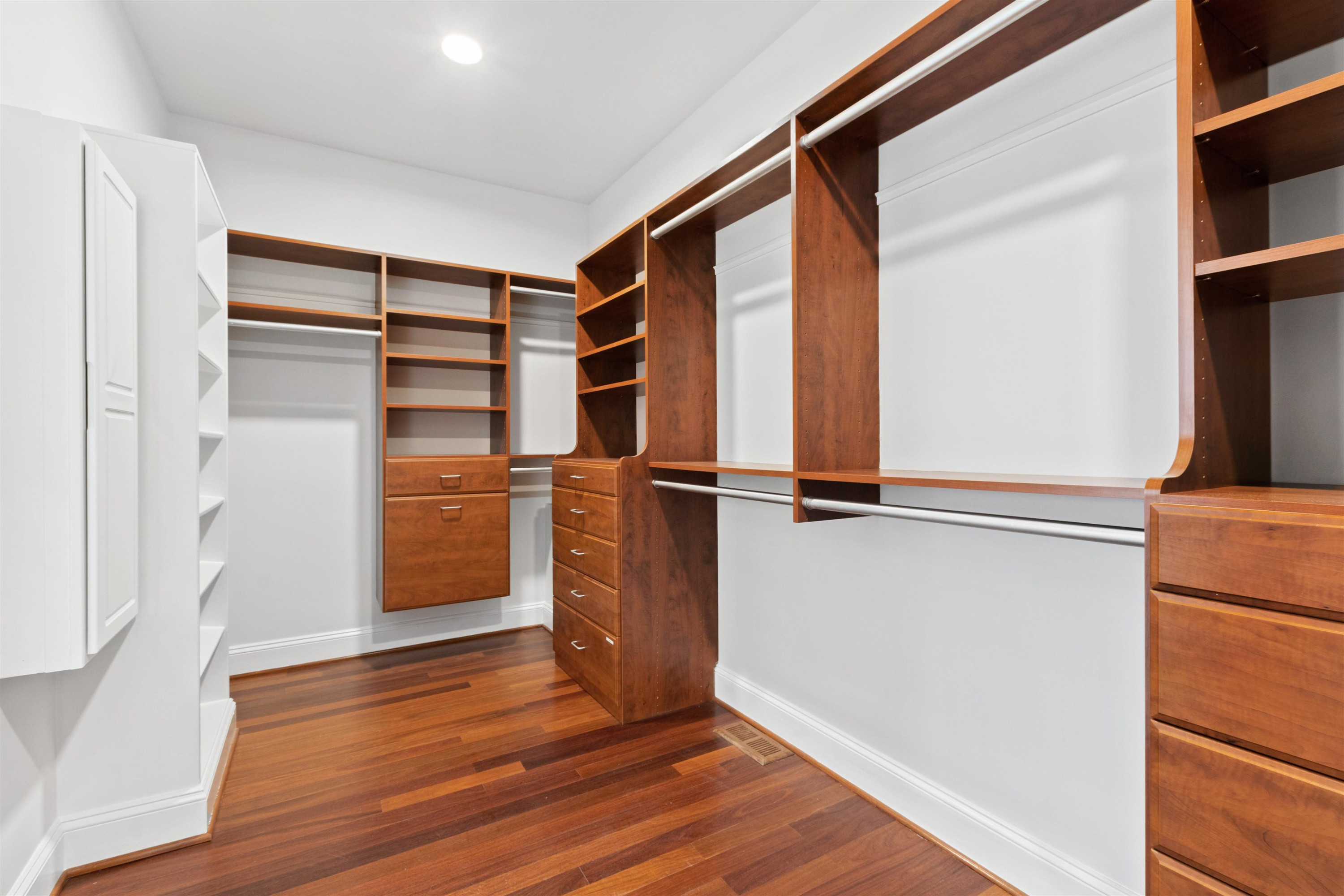 3017 Allansford Lane