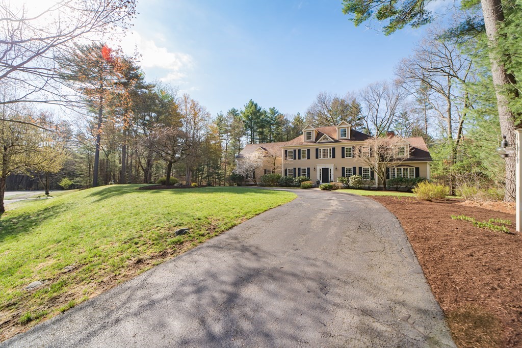 1 Chestnut Ln