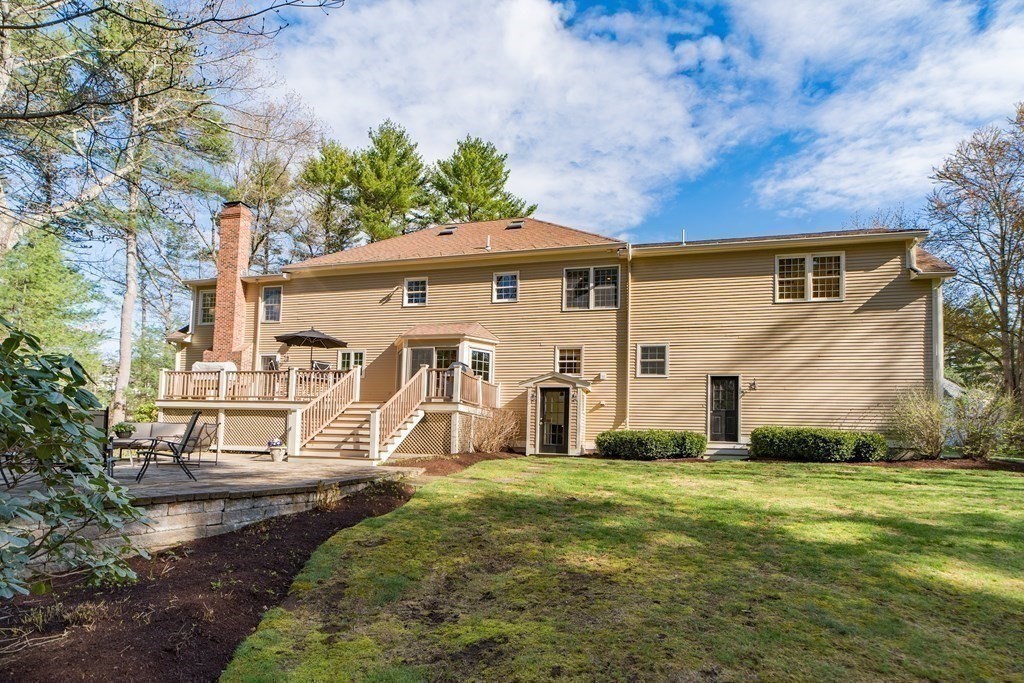 1 Chestnut Ln