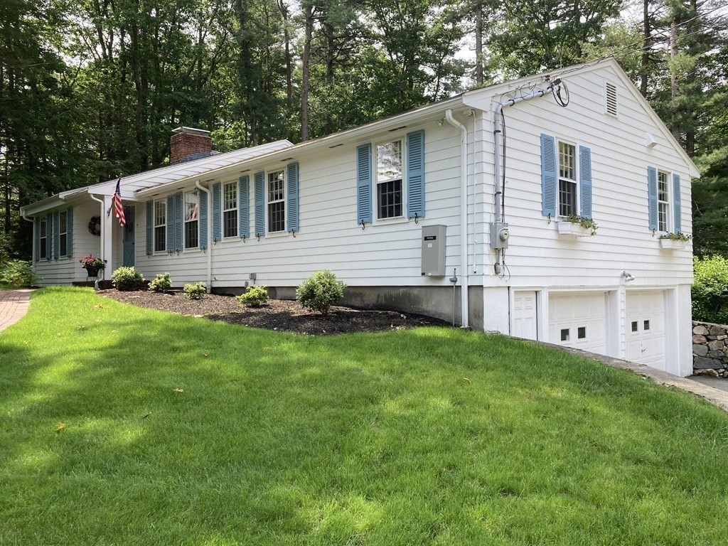 5 Crest Cir