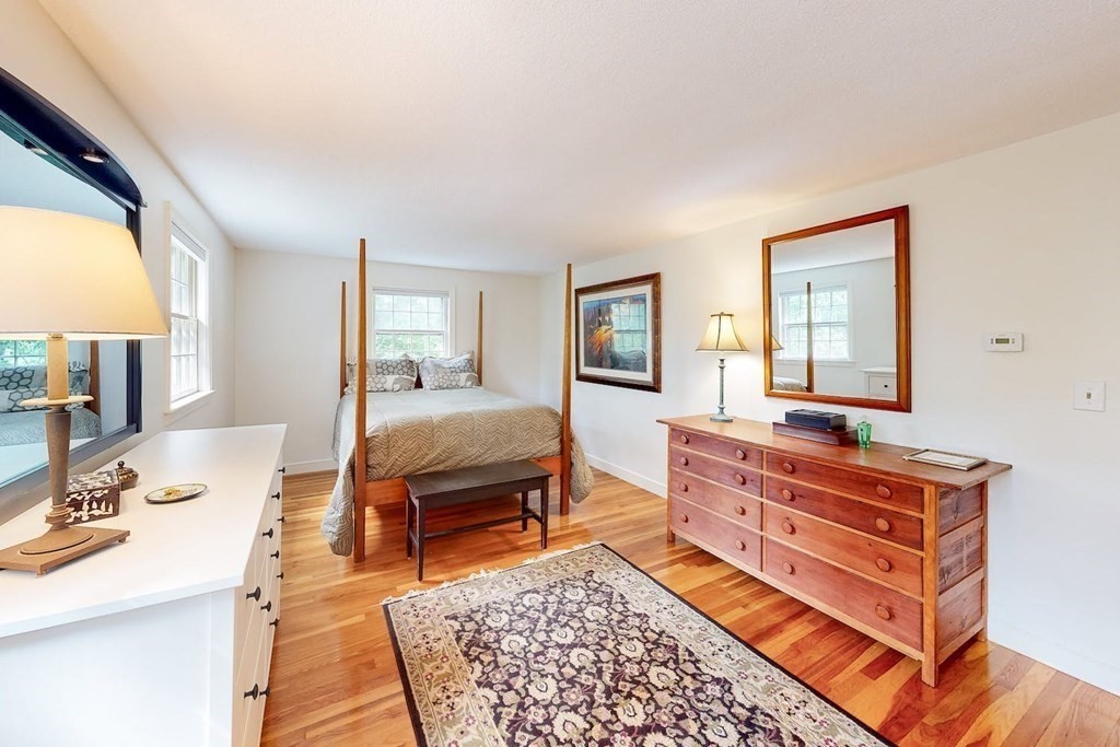 41 Hearthstone Dr