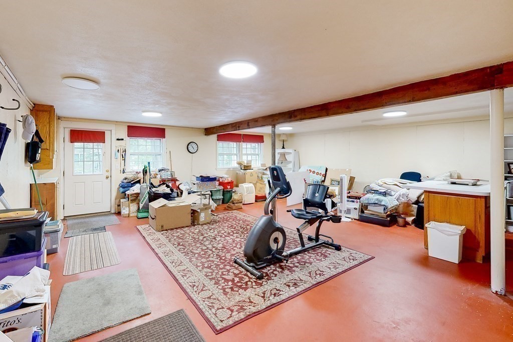 41 Hearthstone Dr