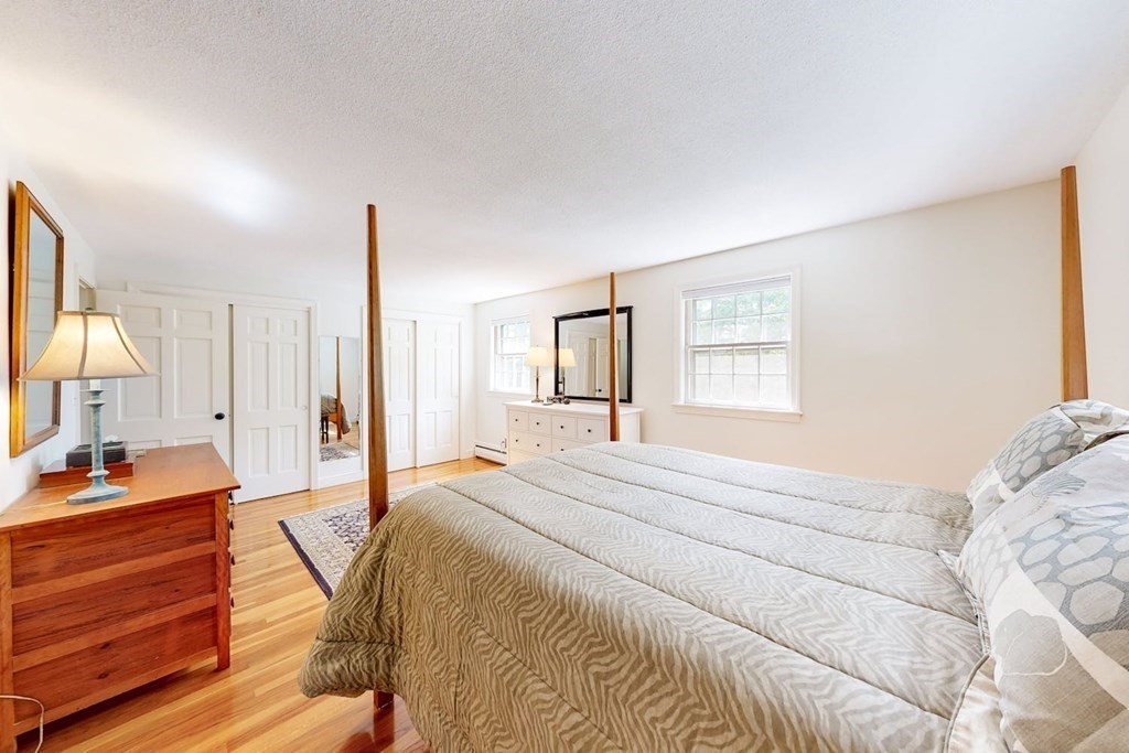 41 Hearthstone Dr