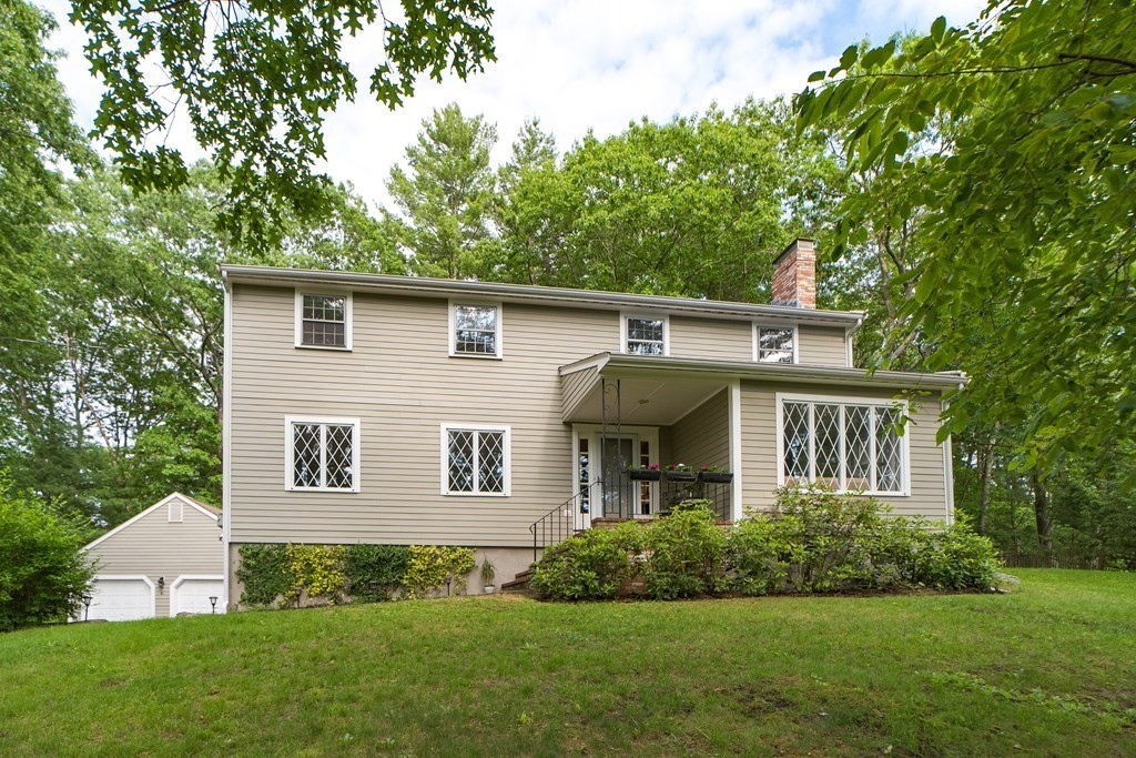 41 Hearthstone Dr