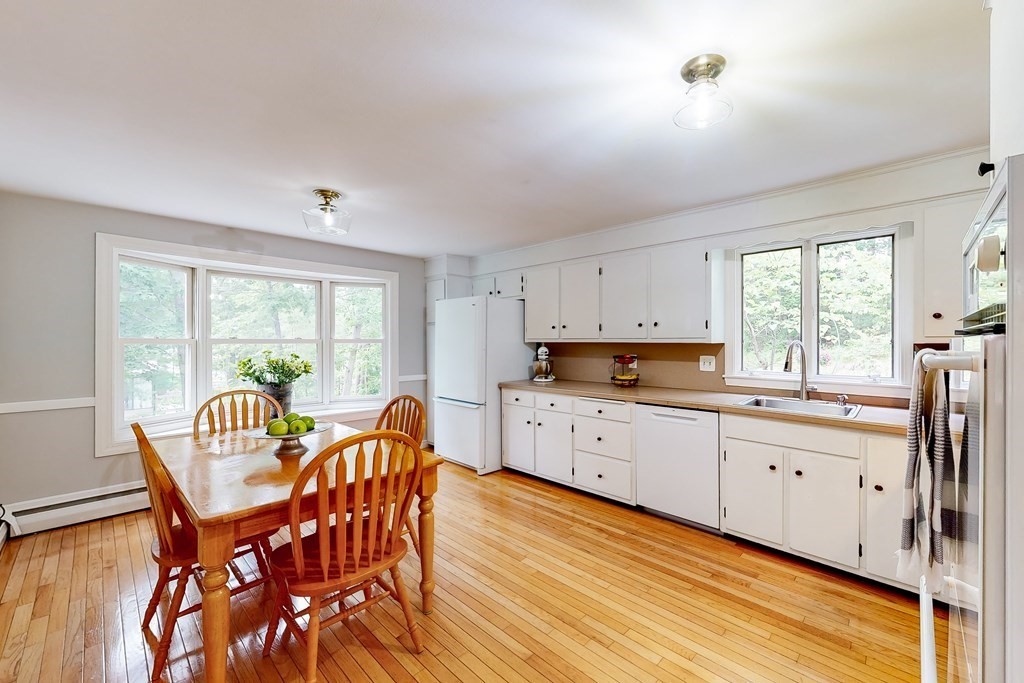 41 Hearthstone Dr