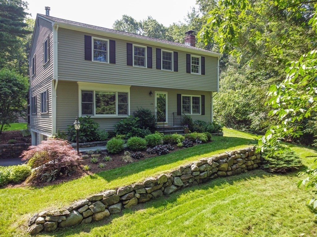 218 Causeway St