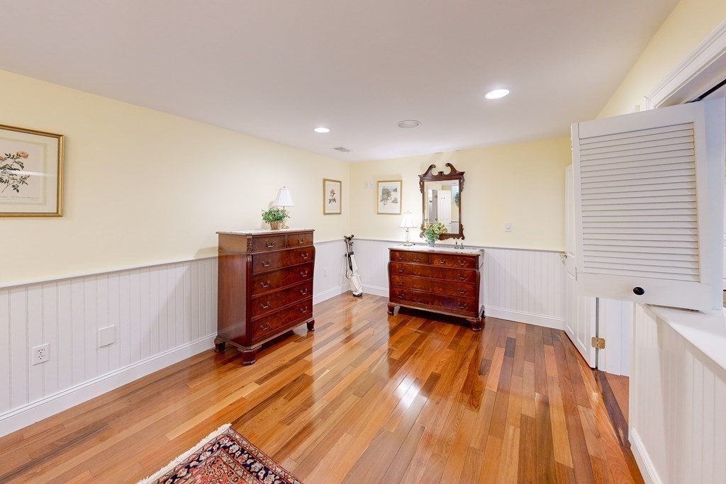 17 Bridlefield Ln