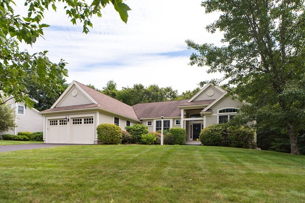 17 Bridlefield Ln