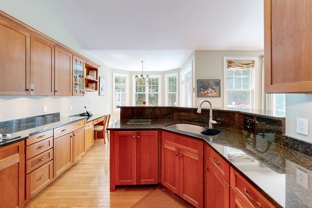 17 Bridlefield Ln
