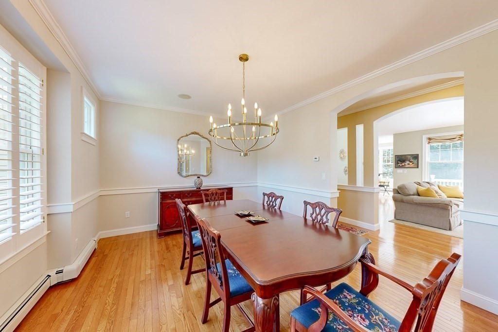 17 Bridlefield Ln