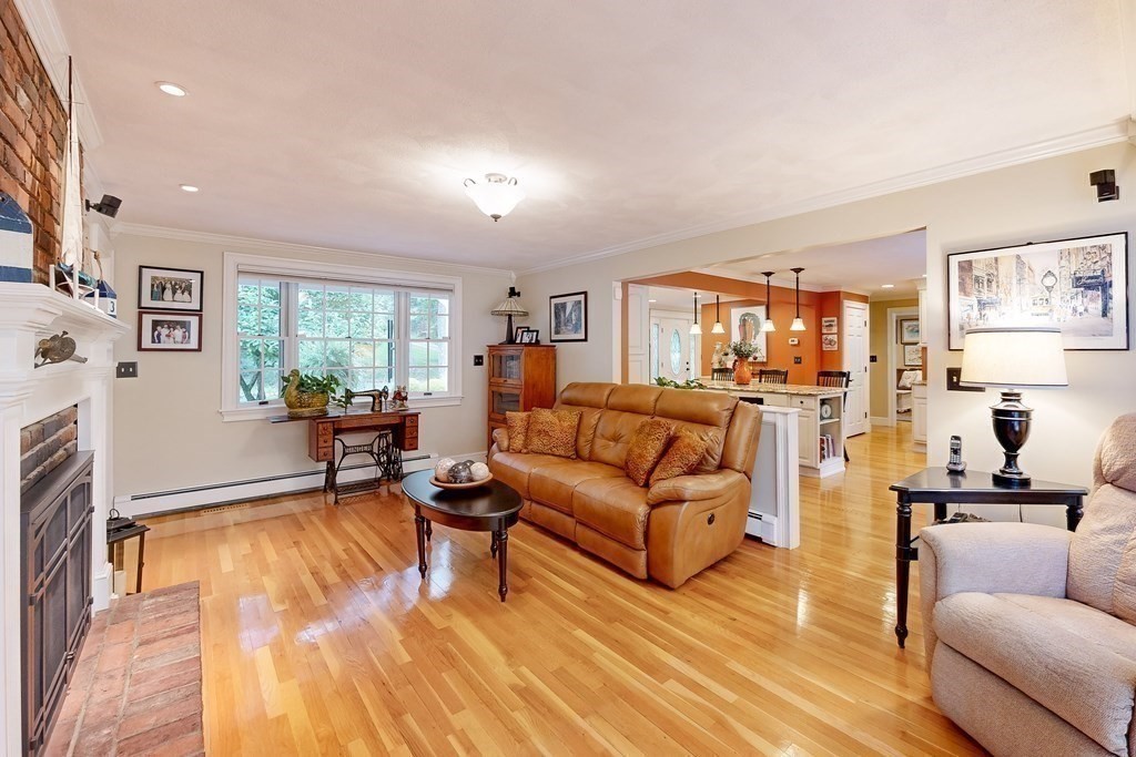 22 Forest St