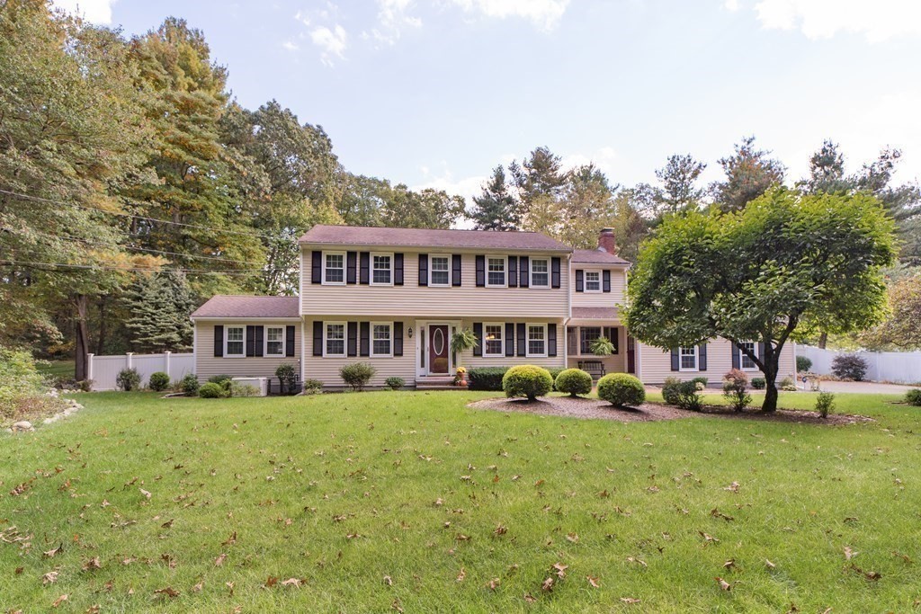 22 Forest St