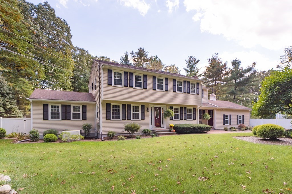 22 Forest St