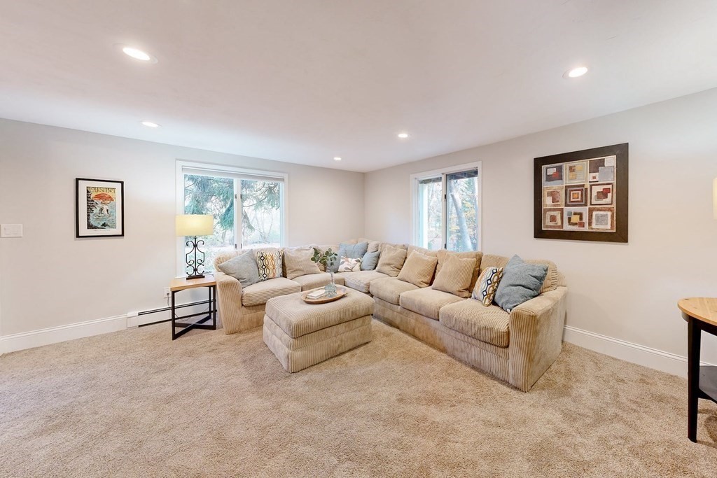37 Granite St