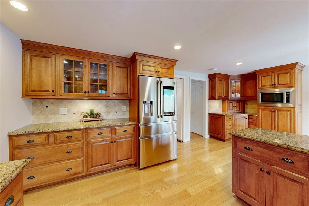 68 Indian Hill Rd