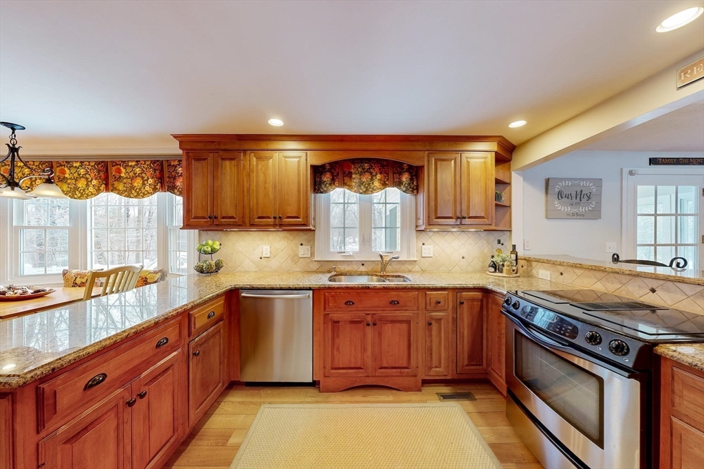 68 Indian Hill Rd